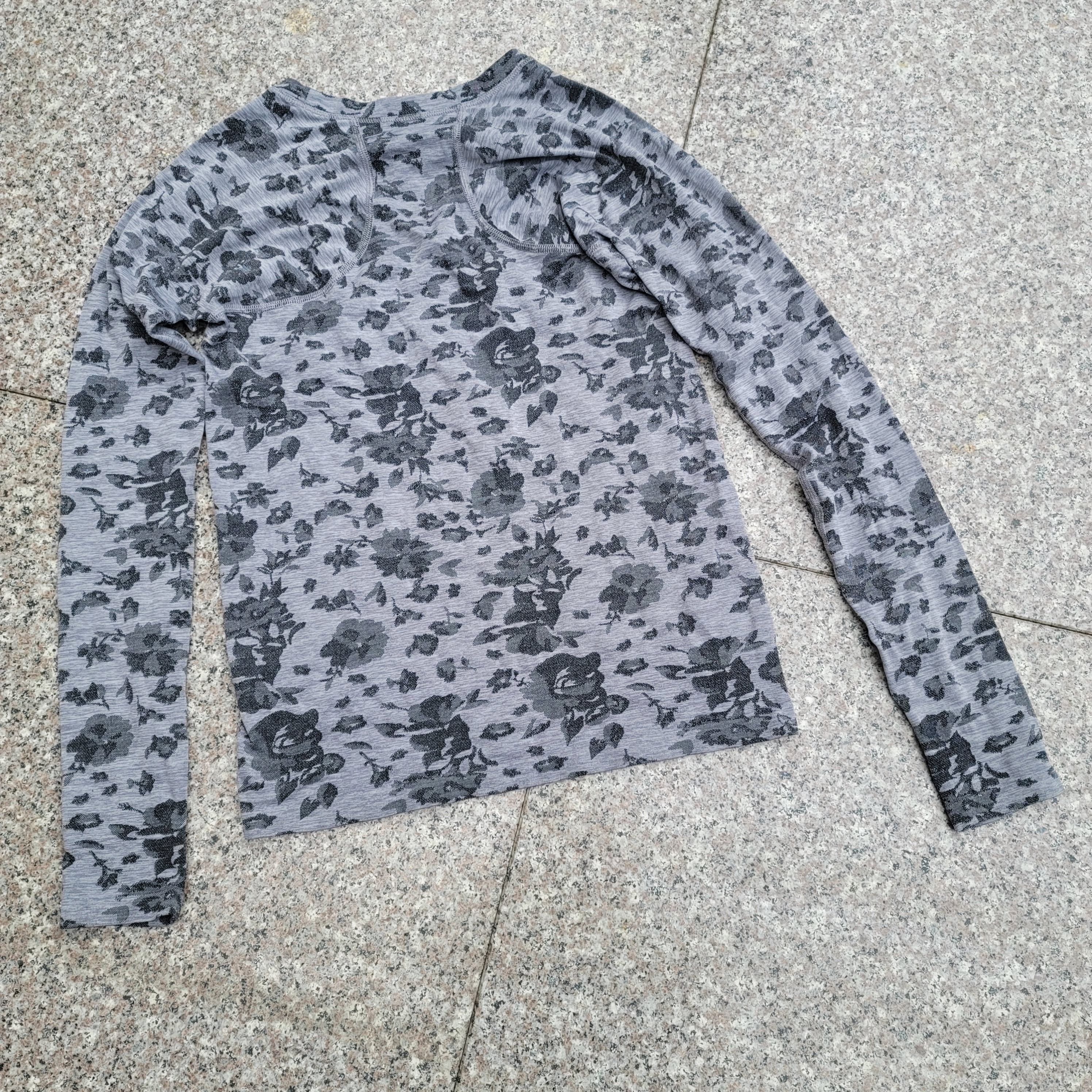 Athleta Athleta long sleeve top Size S / US 4 / IT 40 - 2 Thumbnail