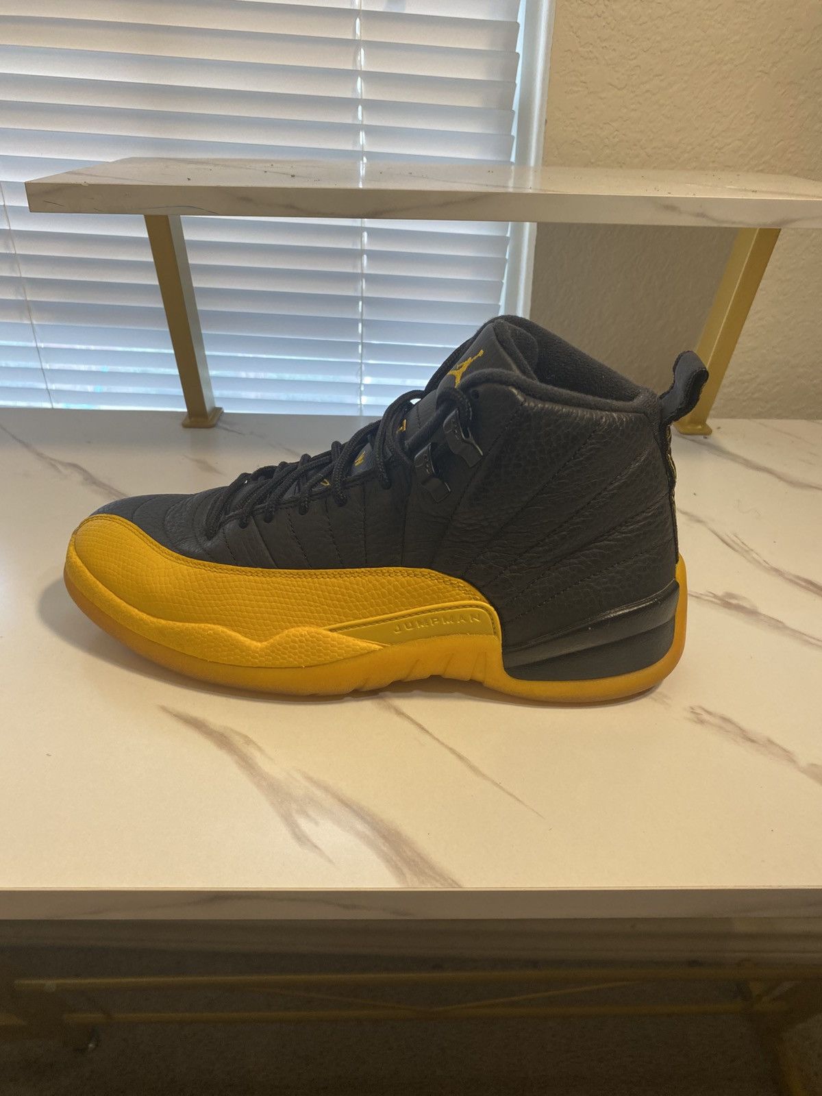 Jordan Brand Jordan 12 Retro Black University Gold Size US 8.5 / EU 41-42 - 6 Thumbnail