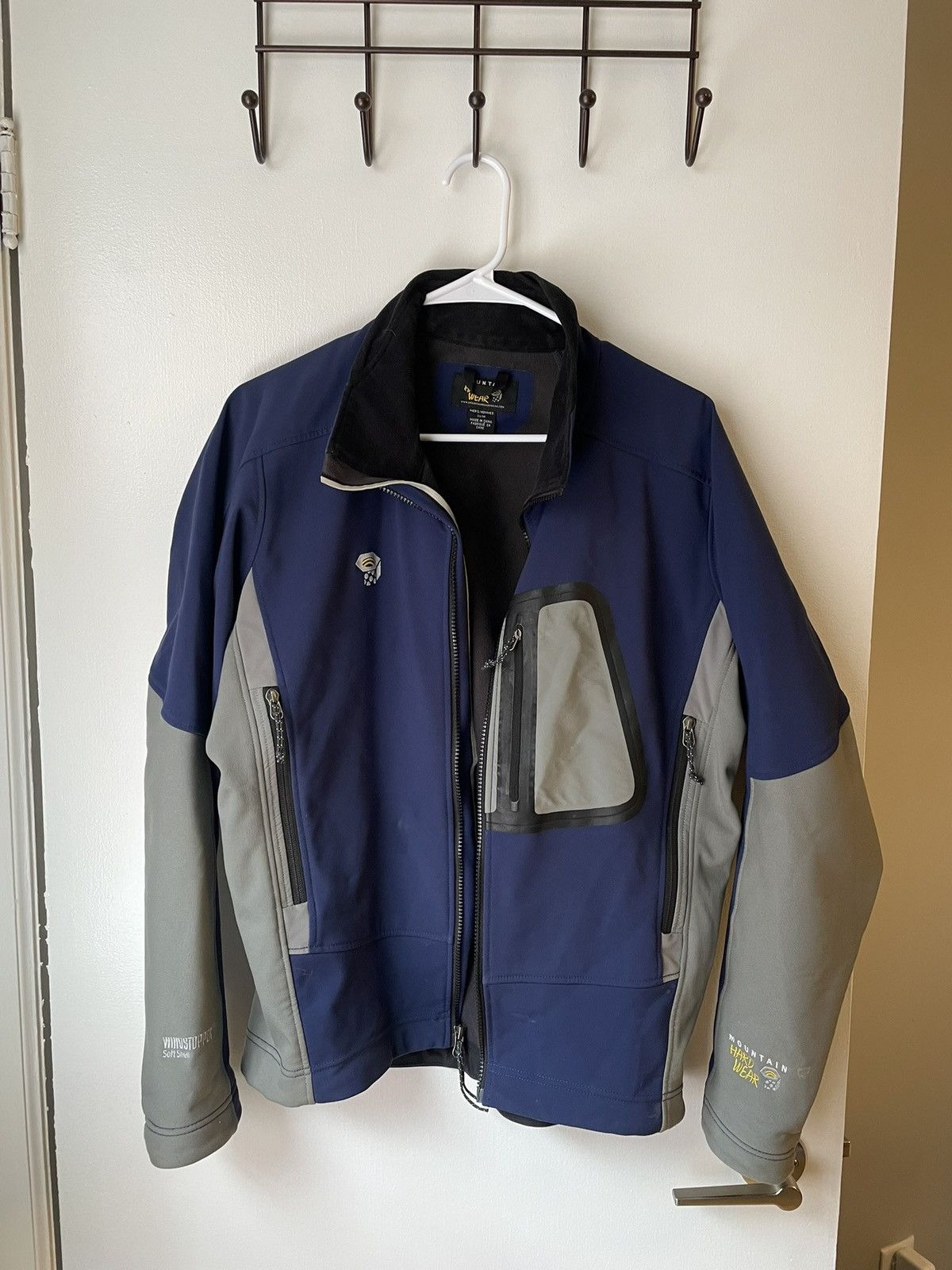 Mountain Hardwear Men’s Mountain Hardware Wind-stopper Jacket Size US M / EU 48-50 / 2 - 1 Thumbnail