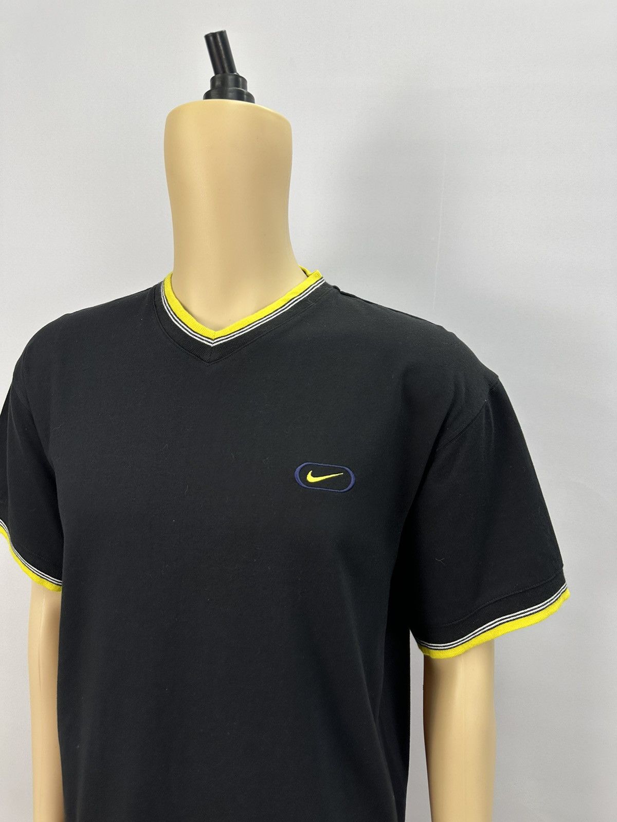 Nike Vintage Nike Swoosh 90s Embroidery Logo A667 Size US M / EU 48-50 / 2 - 2 Thumbnail