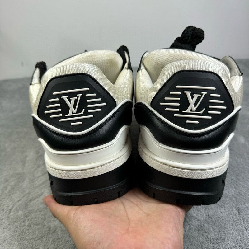 Louis Vuitton Louis Vuitton Trainer Maxi Low Top Sneakers -2508 Size US 8.5 / EU 41-42 - 3 Thumbnail