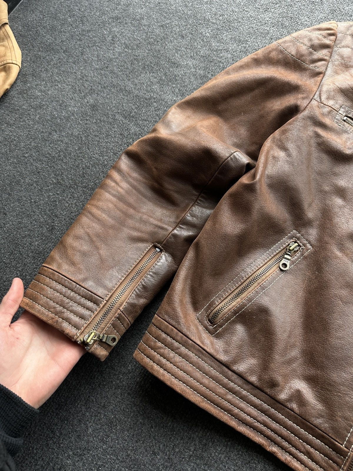 Other 🚨VNTG LEATHER JACKET AVANT GARDE WESTERN BROWN MOTO Size US M / EU 48-50 / 2 - 5 Thumbnail