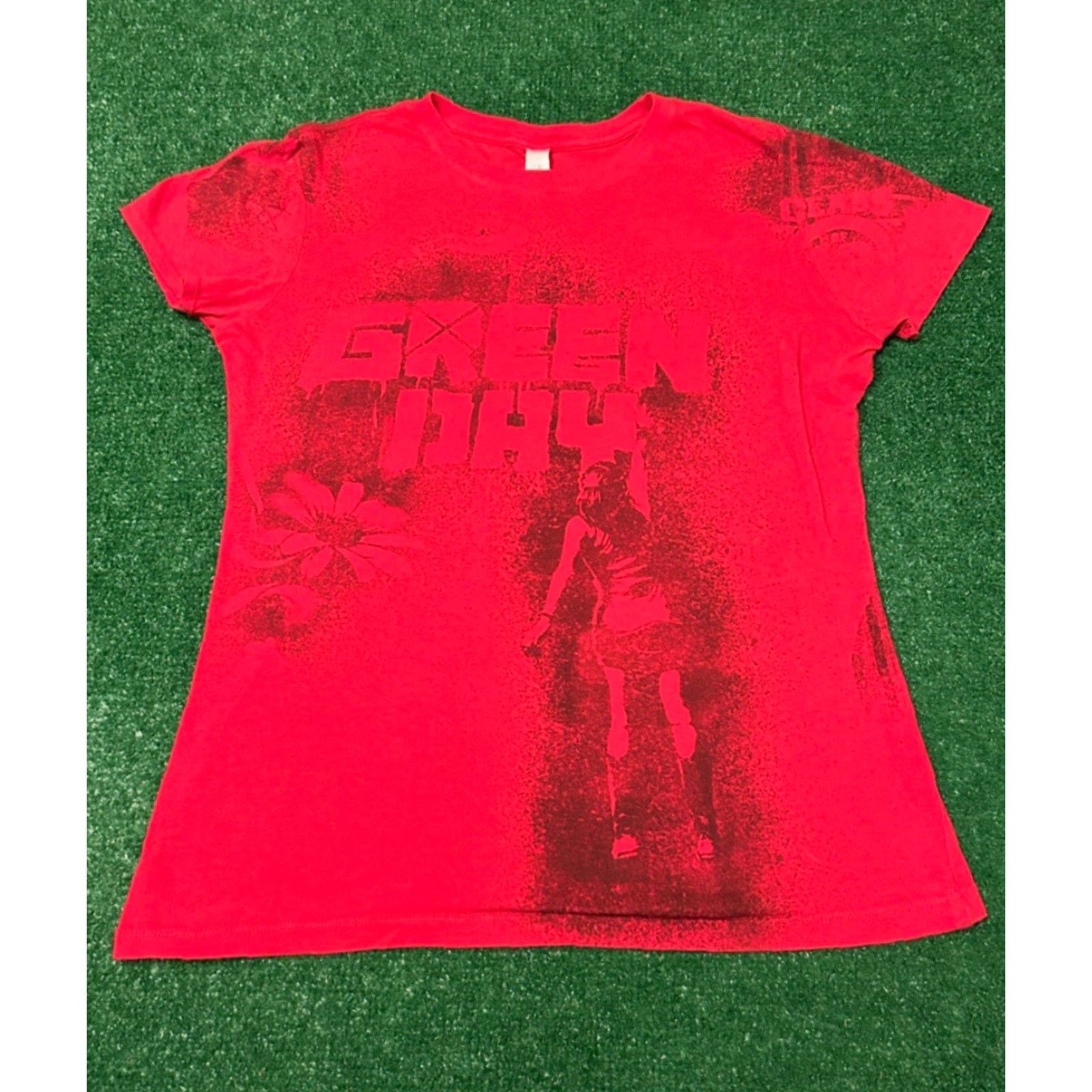 Gloverall **Y2K Green Day Women’s XL Band Tee** User: Vintage Green Day Women’s XL Band Tee Top Size XL / US 12-14 / IT 48-50 - 4 Thumbnail