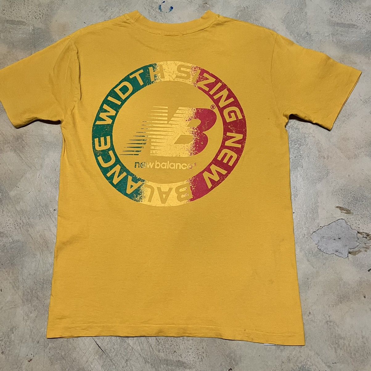 New Balance Vintage New Balance Big Logo T Shirt Size US M / EU 48-50 / 2 - 4 Thumbnail