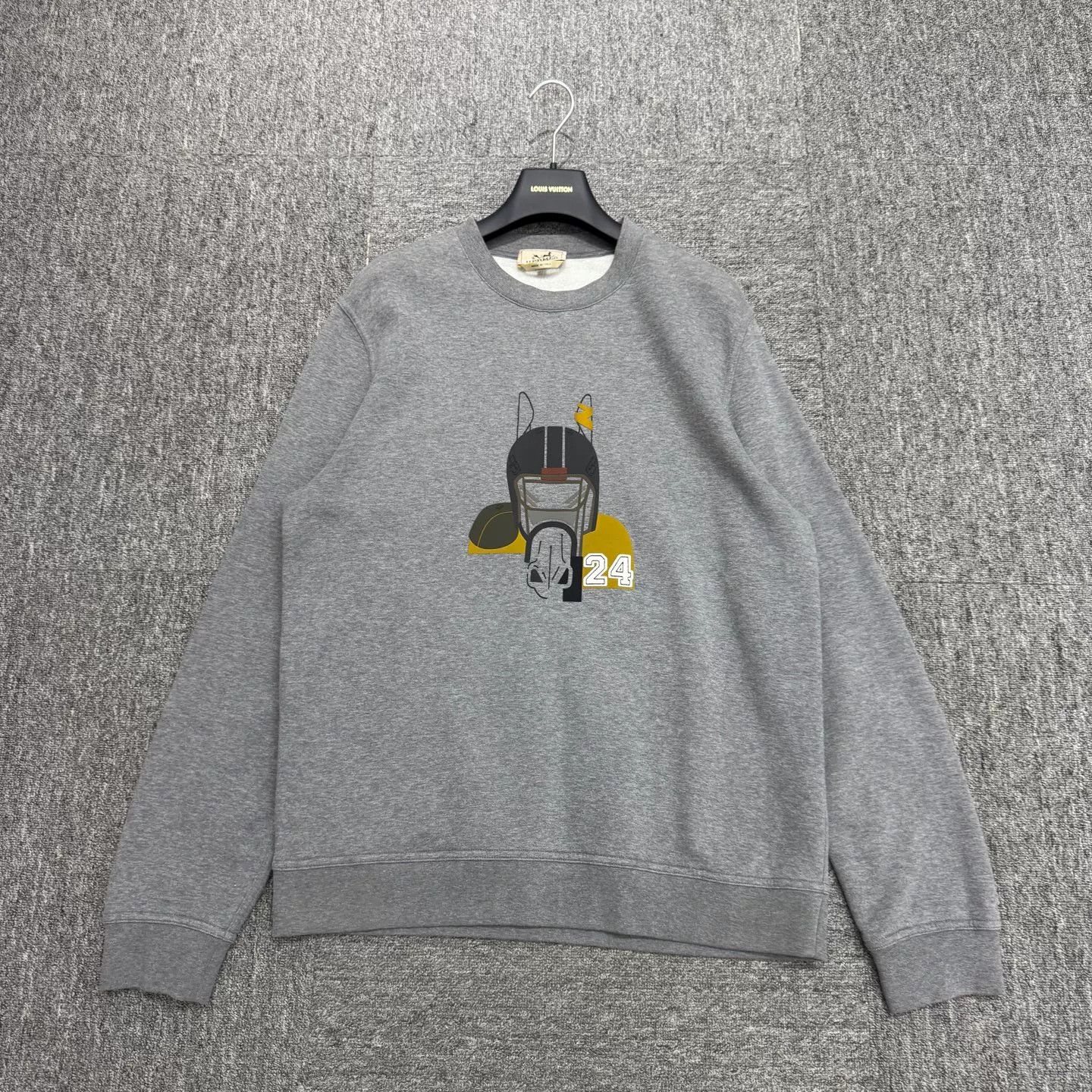 Hermes Hermes Embossed Pattern Sweatshirt Size US XL / EU 56 / 4 - 1 Thumbnail