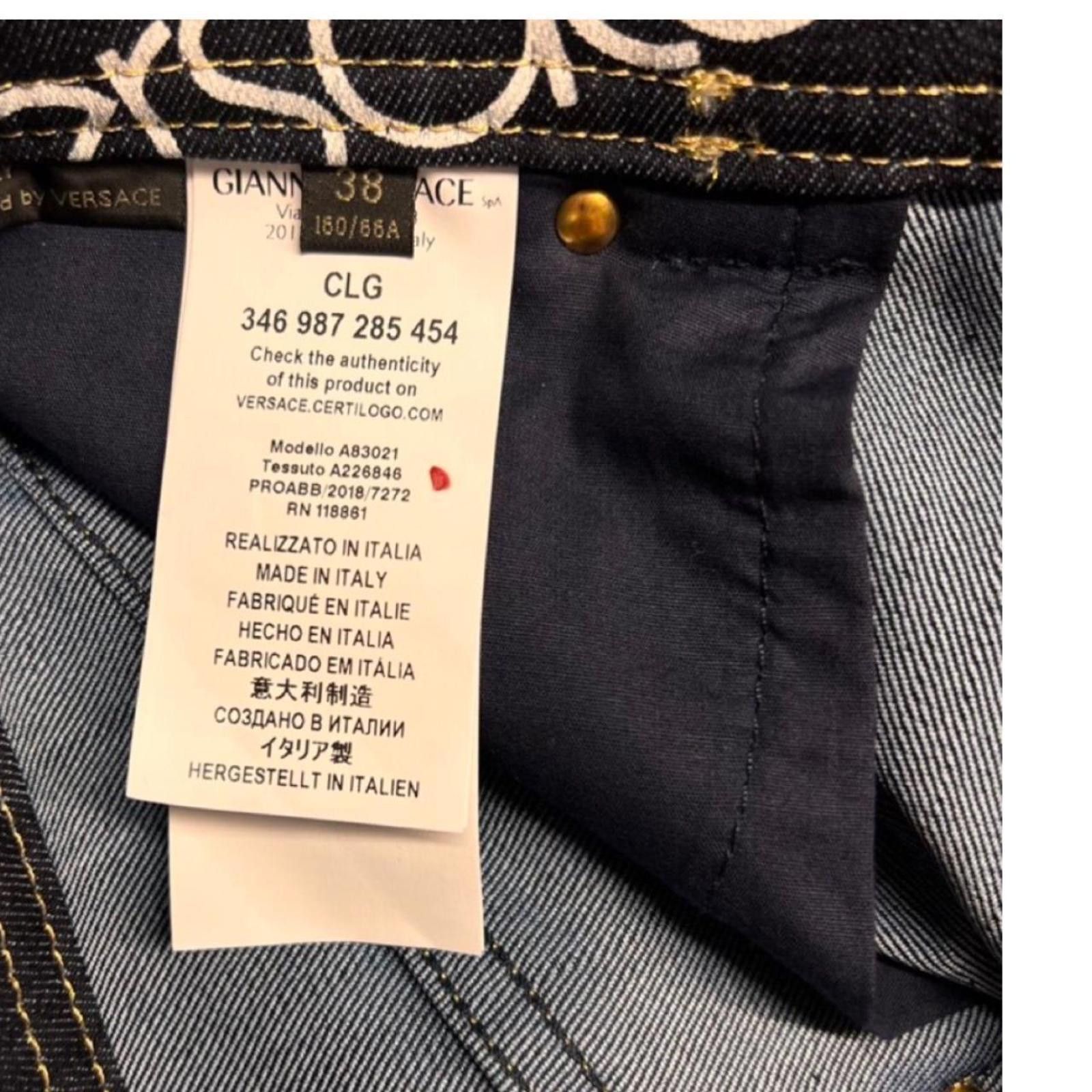 Versace Versace Denim Logo Mania Mini Skirt Size 26" / US 2 / IT 38 - 4 Thumbnail
