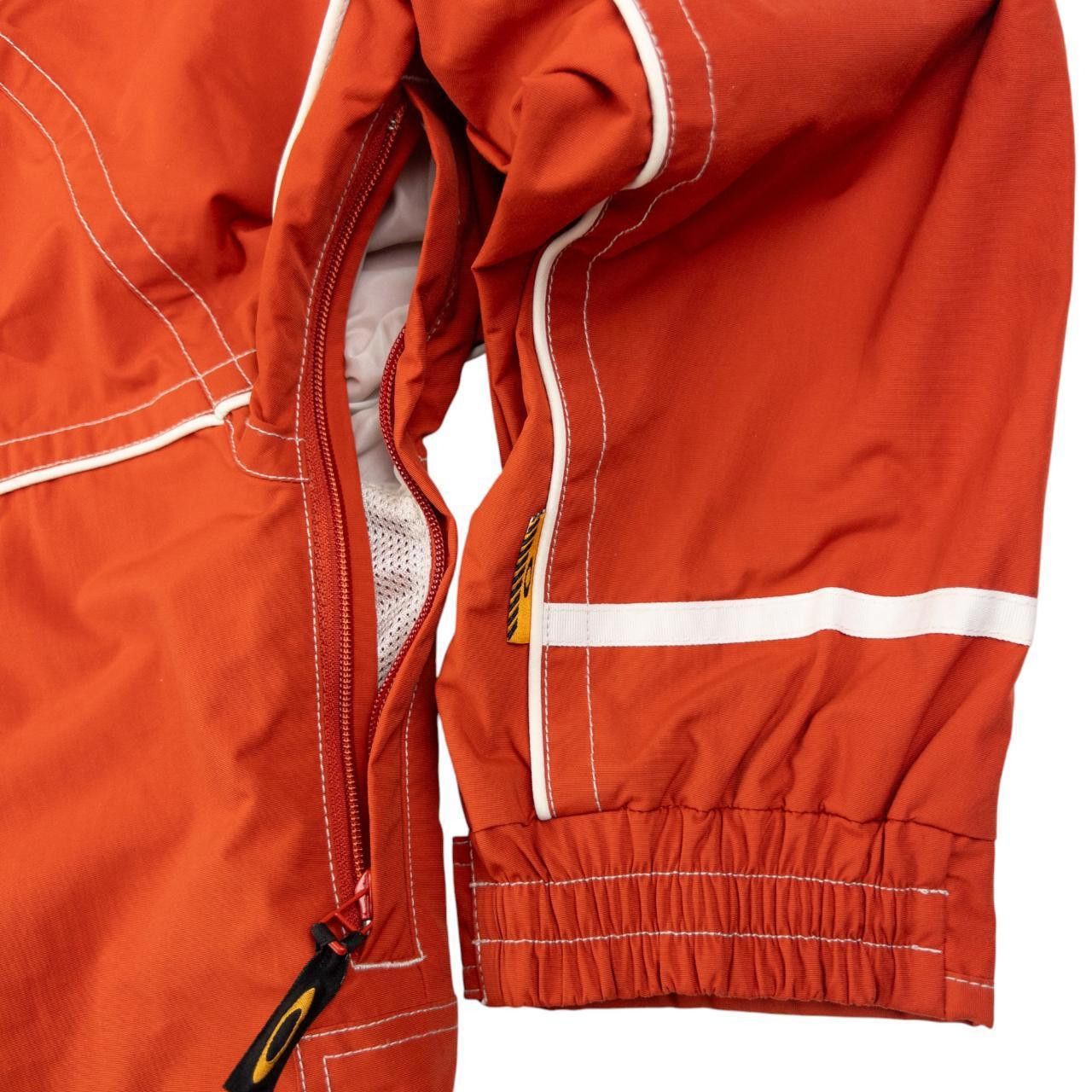 Oakley Vintage Oakley Zip Up Snowboarding Jacket Size S Size US S / EU 44-46 / 1 - 6 Thumbnail