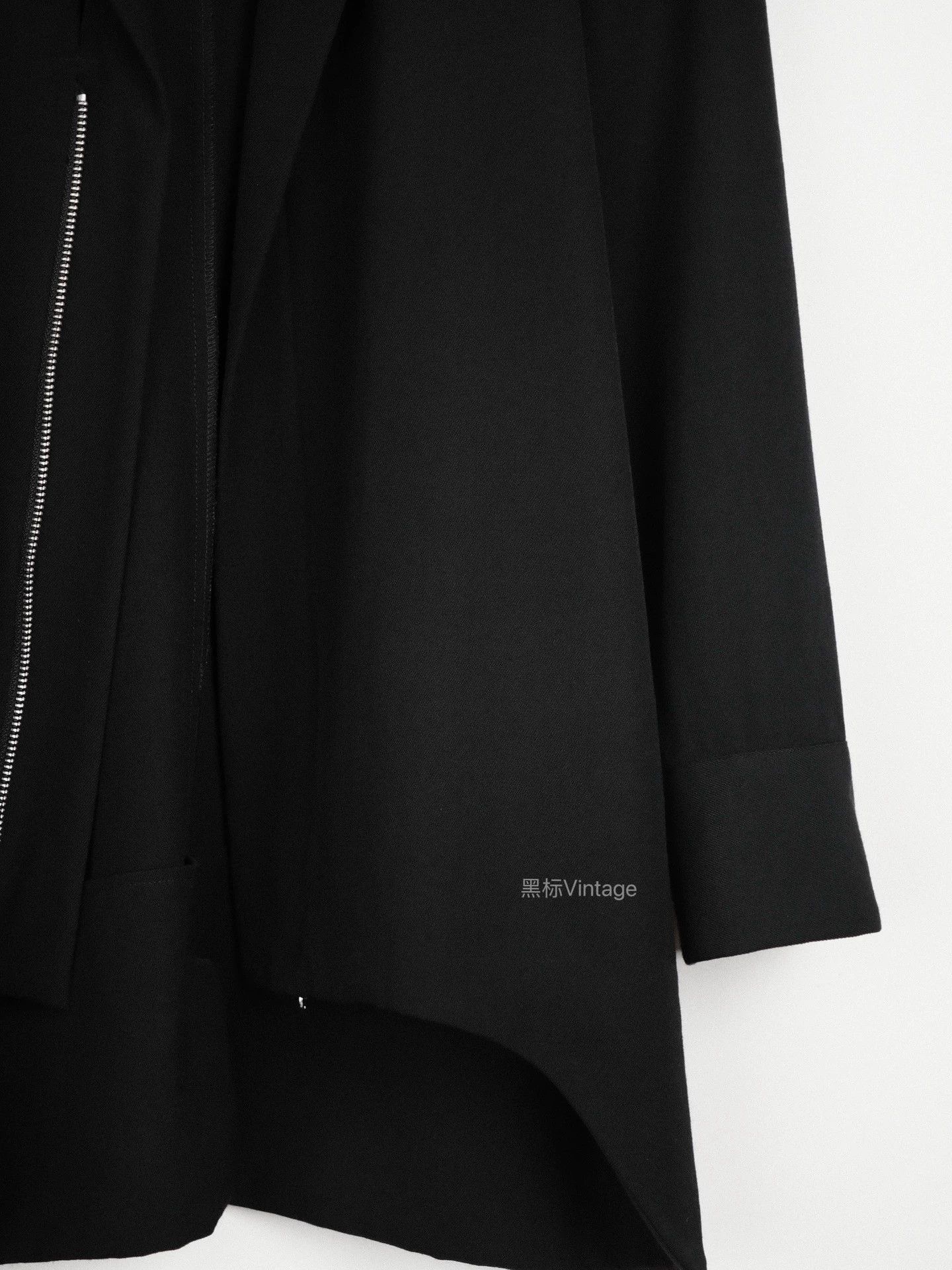 Yohji Yamamoto Yohji Yamamoto 04aw Vtg Perforated Zip 9/10 2 Size US M / EU 48-50 / 2 - 5 Thumbnail