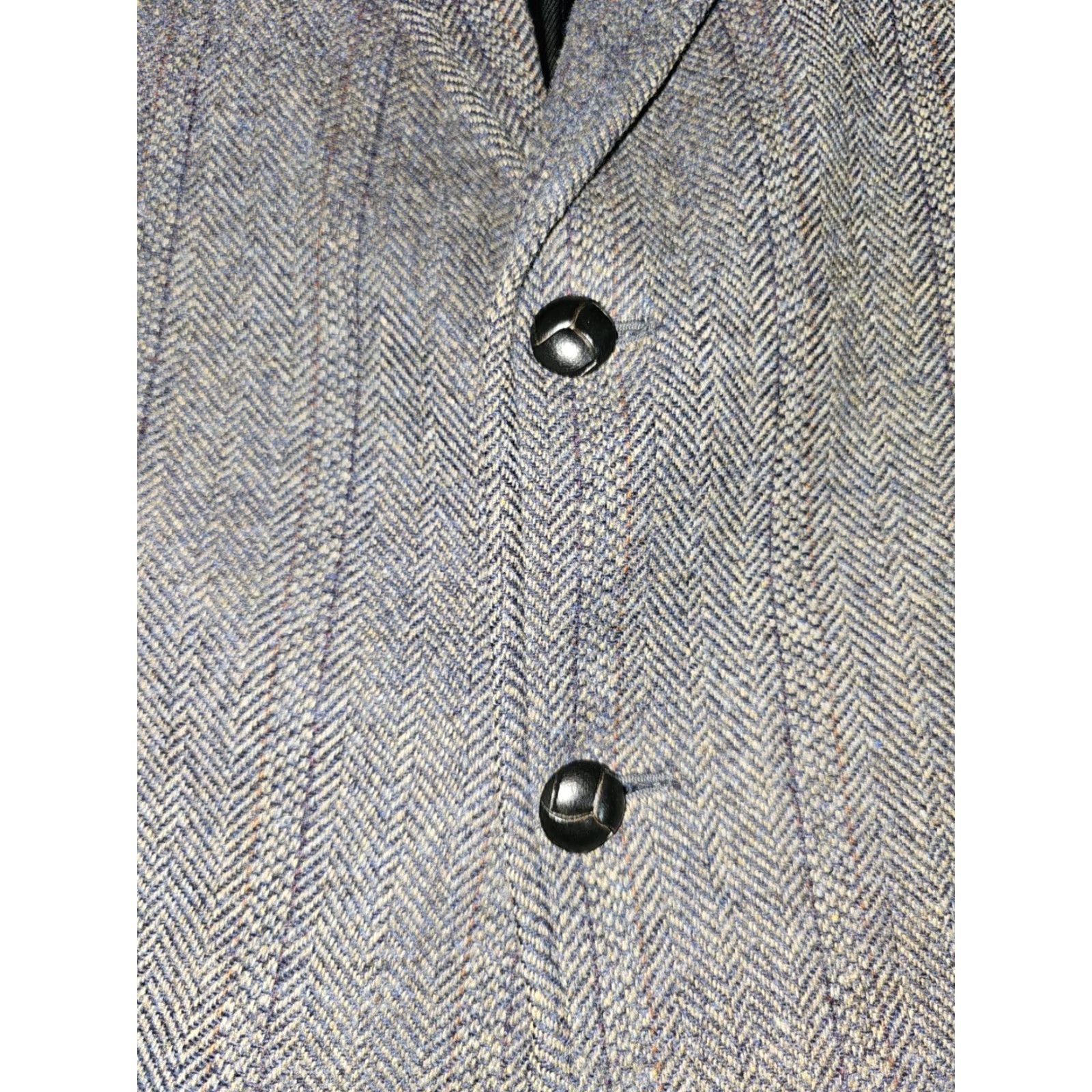 Pendleton VINTAGE Pendleton Blazer Men 42 Reg Wool Gray Herringbone 2-Button Single-Breasted Notch Lapel Chest 42 Front Button Style 2-Button Size 42R - 4 Thumbnail