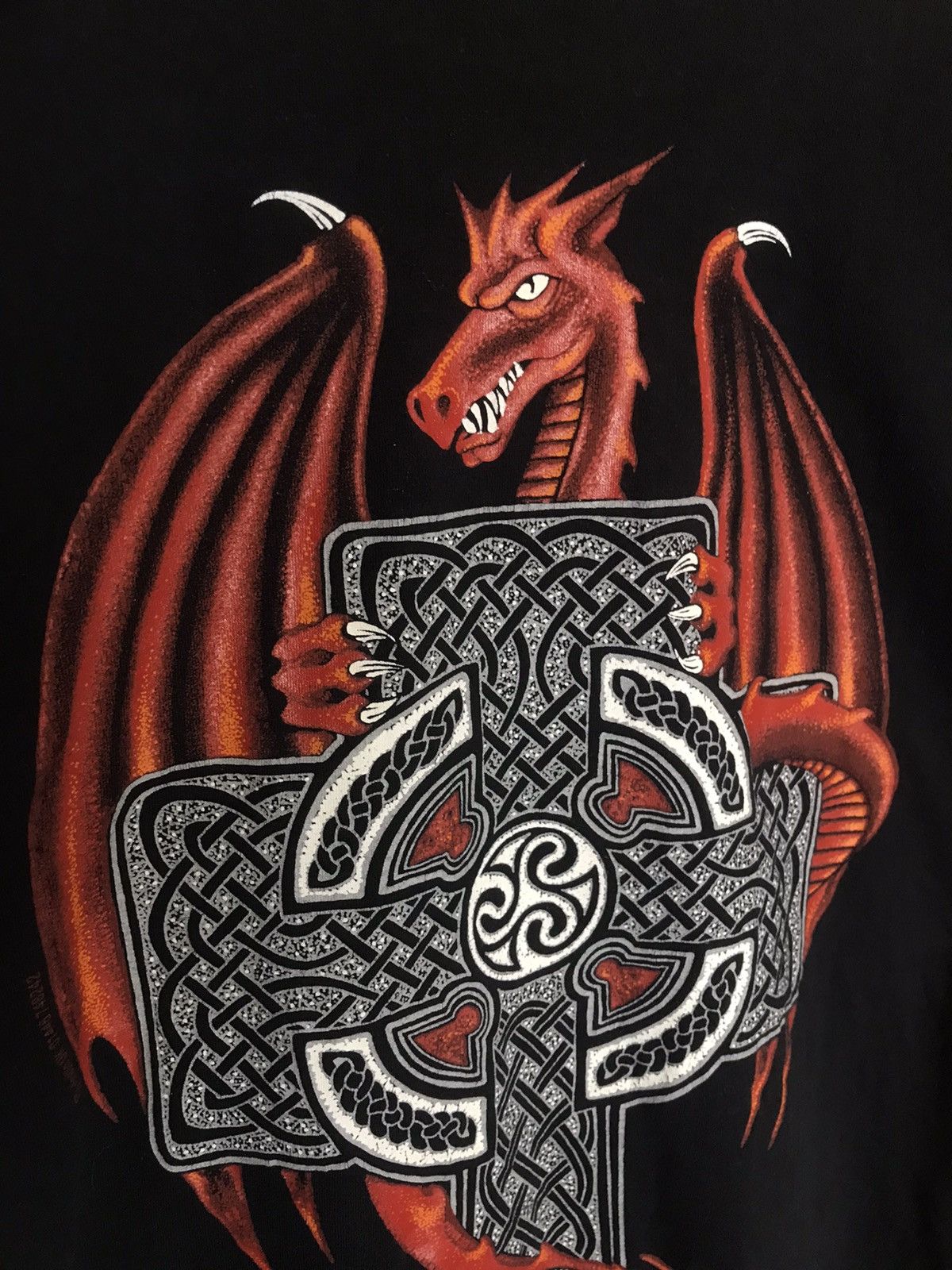 Vintage Vintage 90s Dragon Hewlin t-shirt Size US XL / EU 56 / 4 - 4 Thumbnail