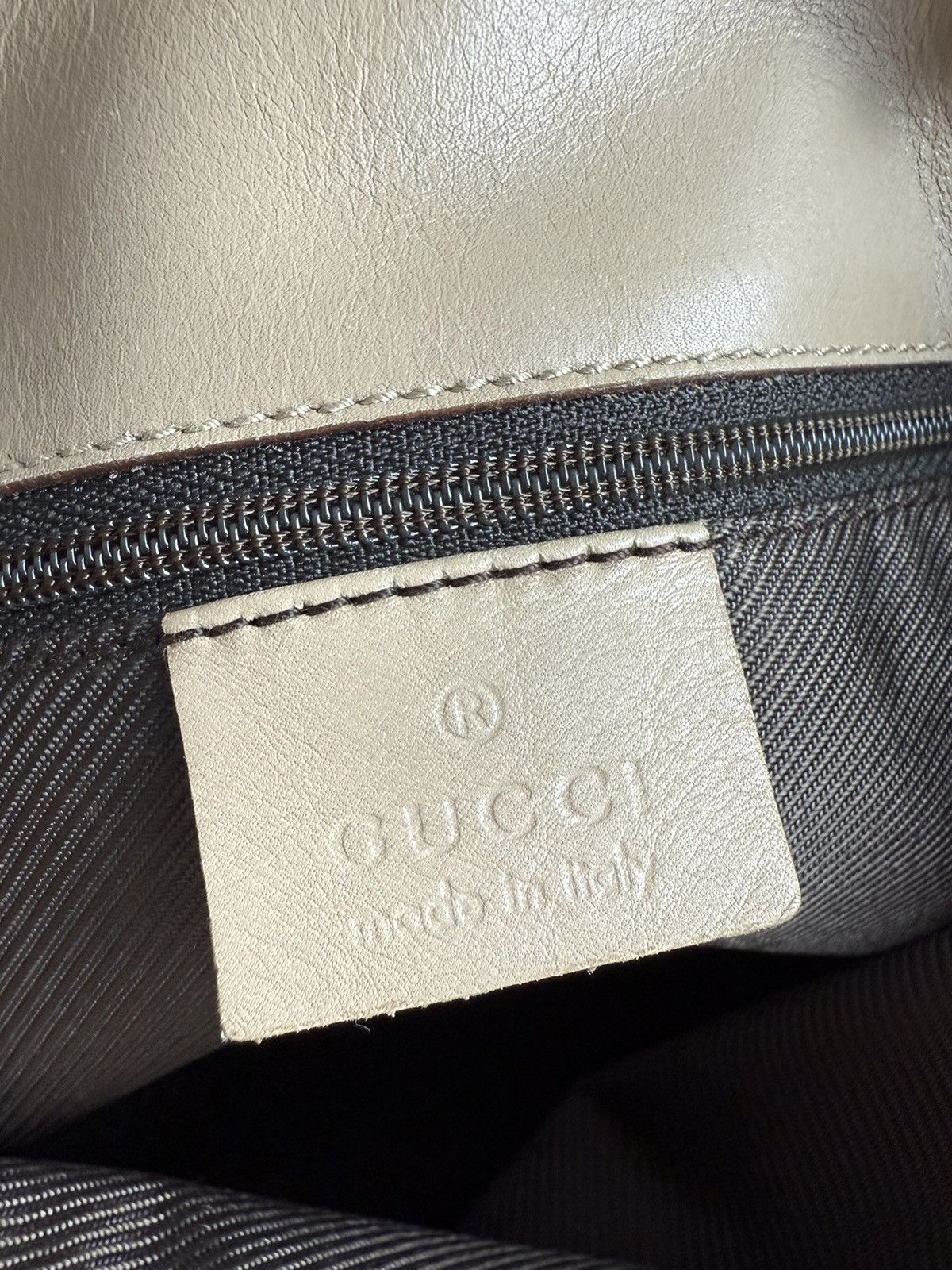 Designer × Gucci × Vintage Vintage y2k Gucci bucket hand bag monogram old money luxury Size ONE SIZE - 12 Thumbnail