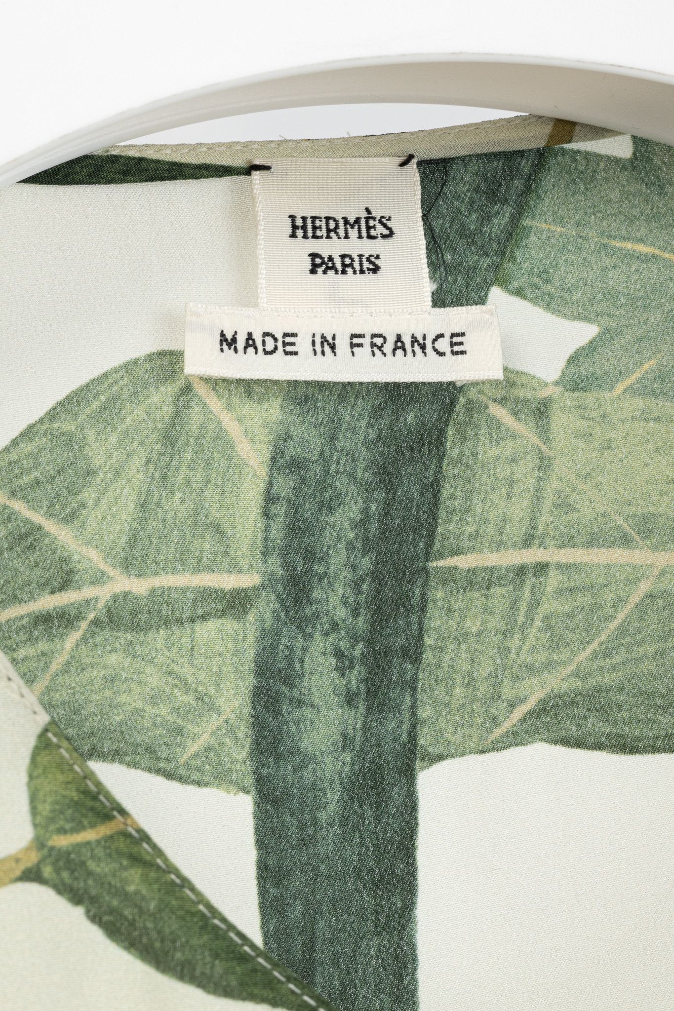 Hermes Hermes Cream & Green Silk Floral Buttoned Blouse Size M / US 6-8 / IT 42-44 - 4 Thumbnail