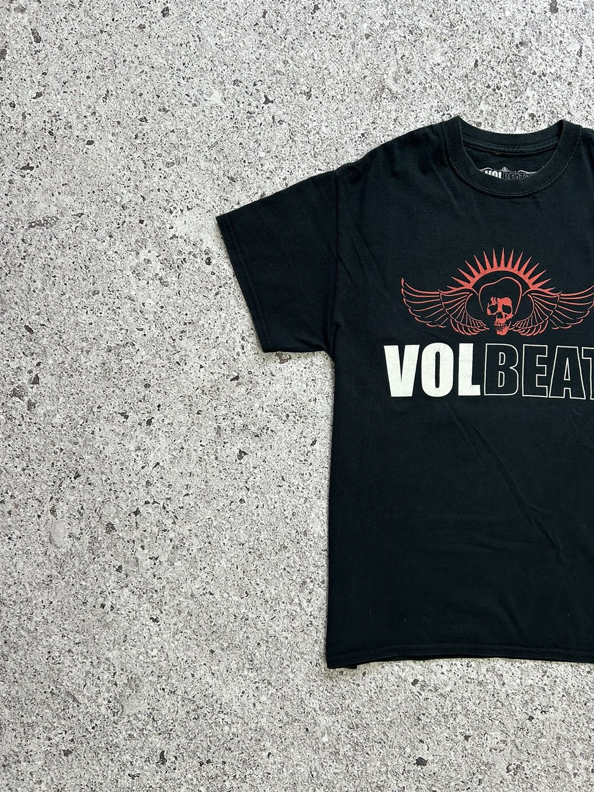 Band Tees × Vintage Vintage 2000s Volbeat Rock Band Retro Skull Logo T-Shirt Size US M / EU 48-50 / 2 - 2 Thumbnail