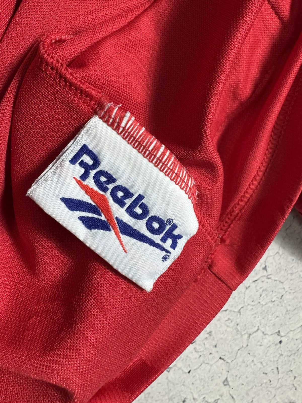 Reebok Reebok FC Liverpool 1996/1997 Vintage Retro Soccer Jersey Size US XL / EU 56 / 4 - 8 Thumbnail