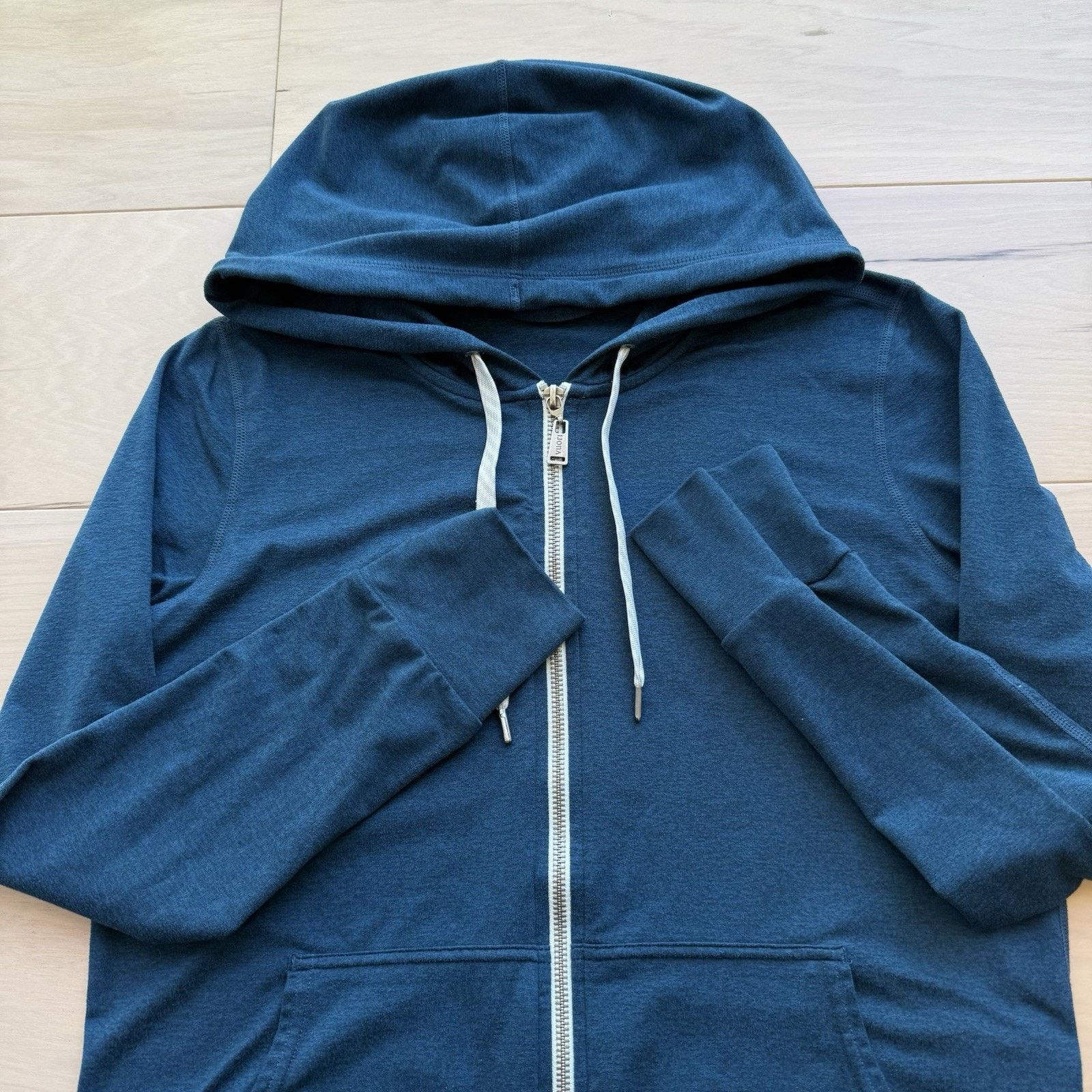 Vuori Vuori Halo Performance Hoodie XS Blue Full Zip Jacket Hooded Size XS / US 0-2 / IT 36-38 - 4 Thumbnail