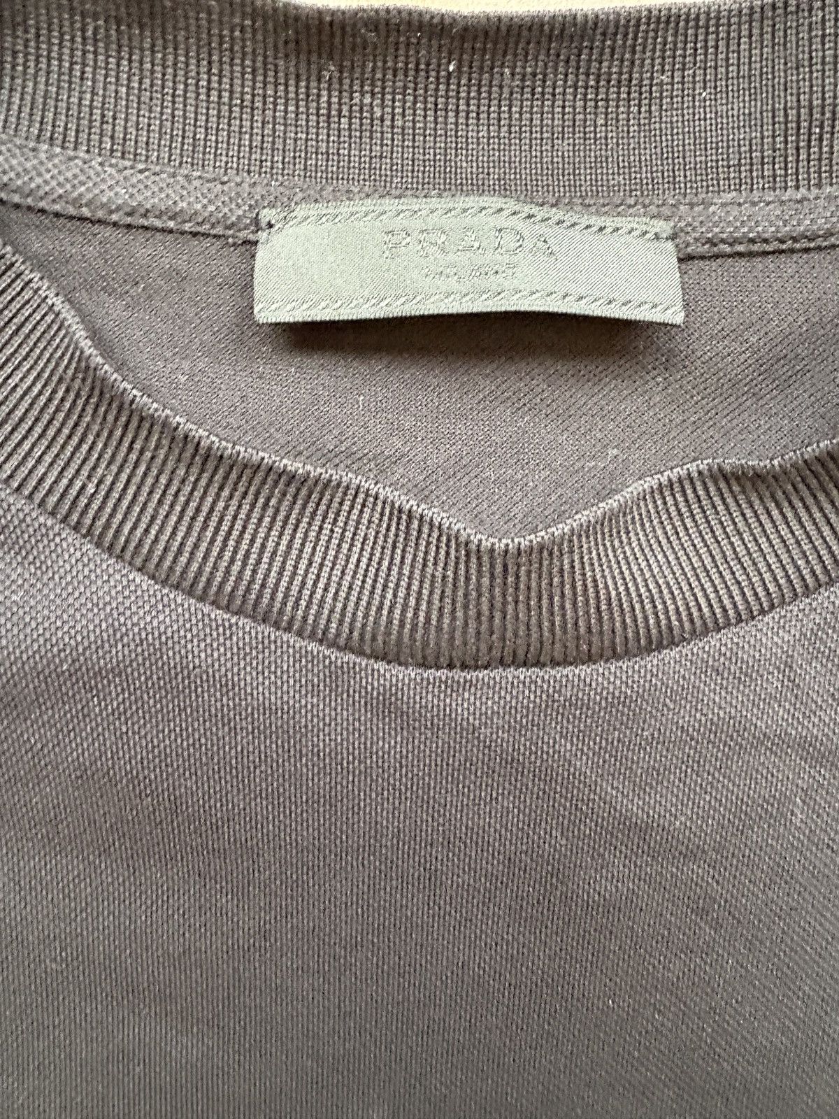 Prada Prada Vintage Stitch Logo Tee Size US M / EU 48-50 / 2 - 4 Thumbnail