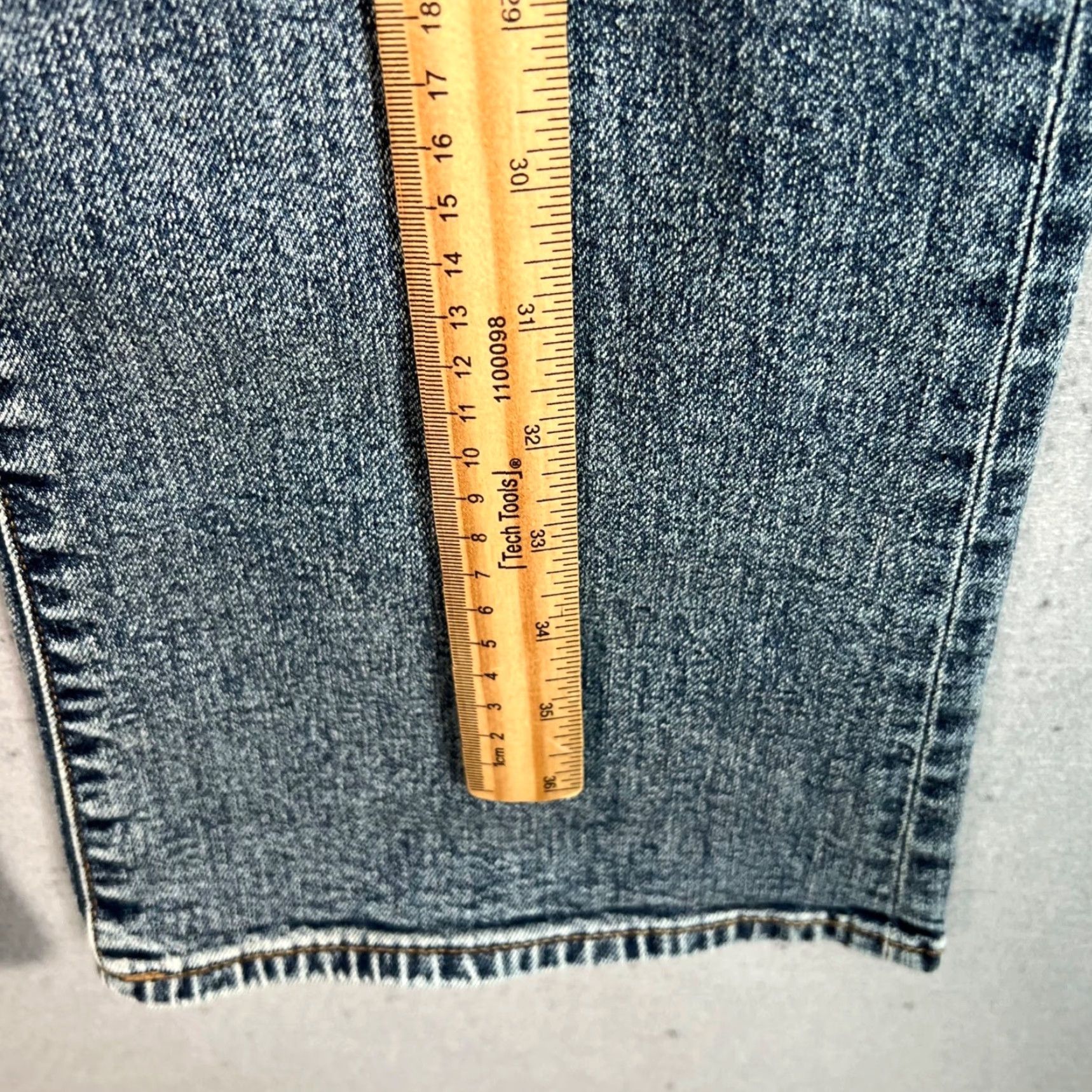 Uniqlo GU by Uniqlo Womens Size XS Flared Denim Jeans Blue Cotton Blend Size 26" / US 2 / IT 38 - 5 Thumbnail