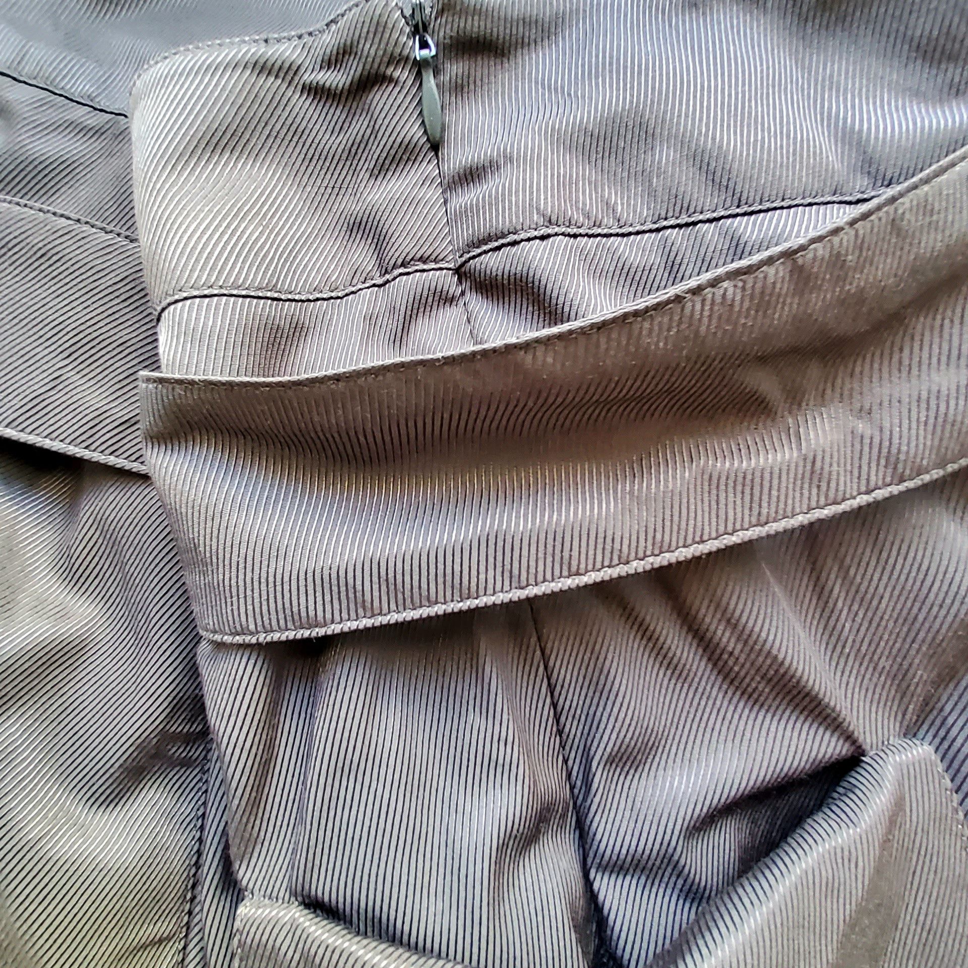 Cop Copine Cop Copine vintage y2k tech cargo buckle mini skirt Size 28" / US 6 / IT 42 - 5 Thumbnail
