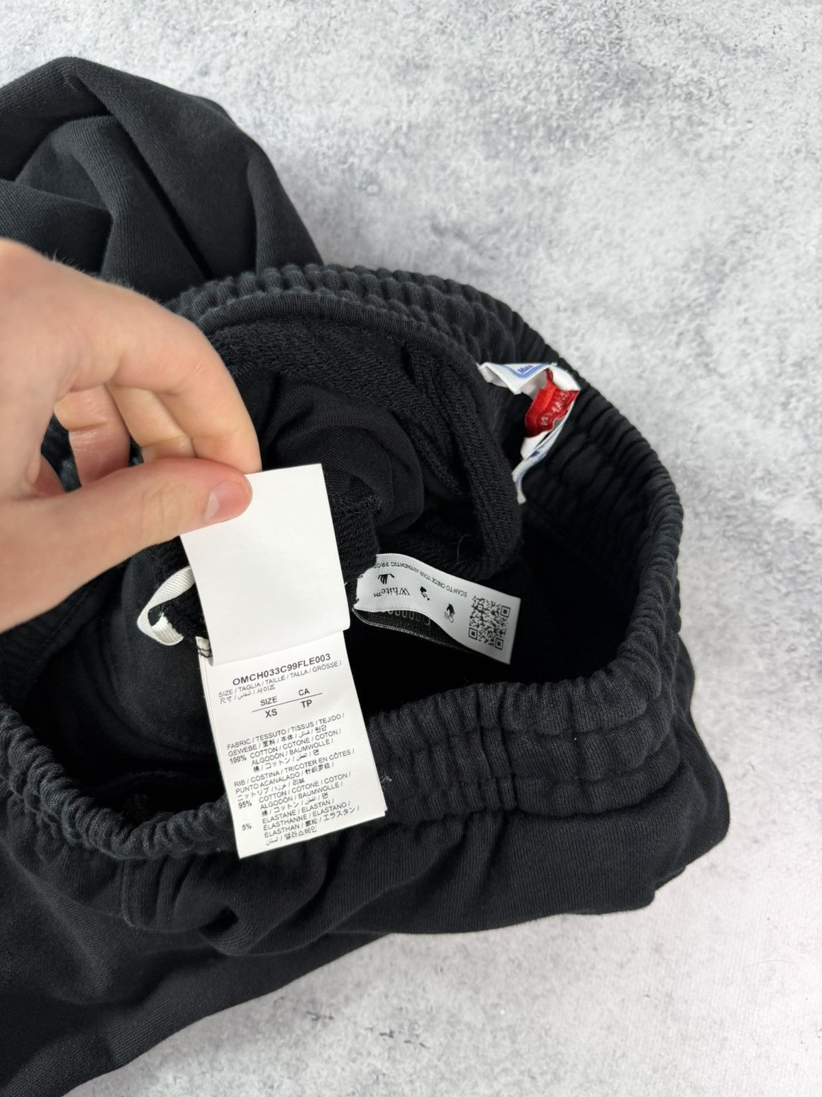 Off-White Off-white OW logo black cuffed joggers Size US 28 / EU 44 - 3 Thumbnail