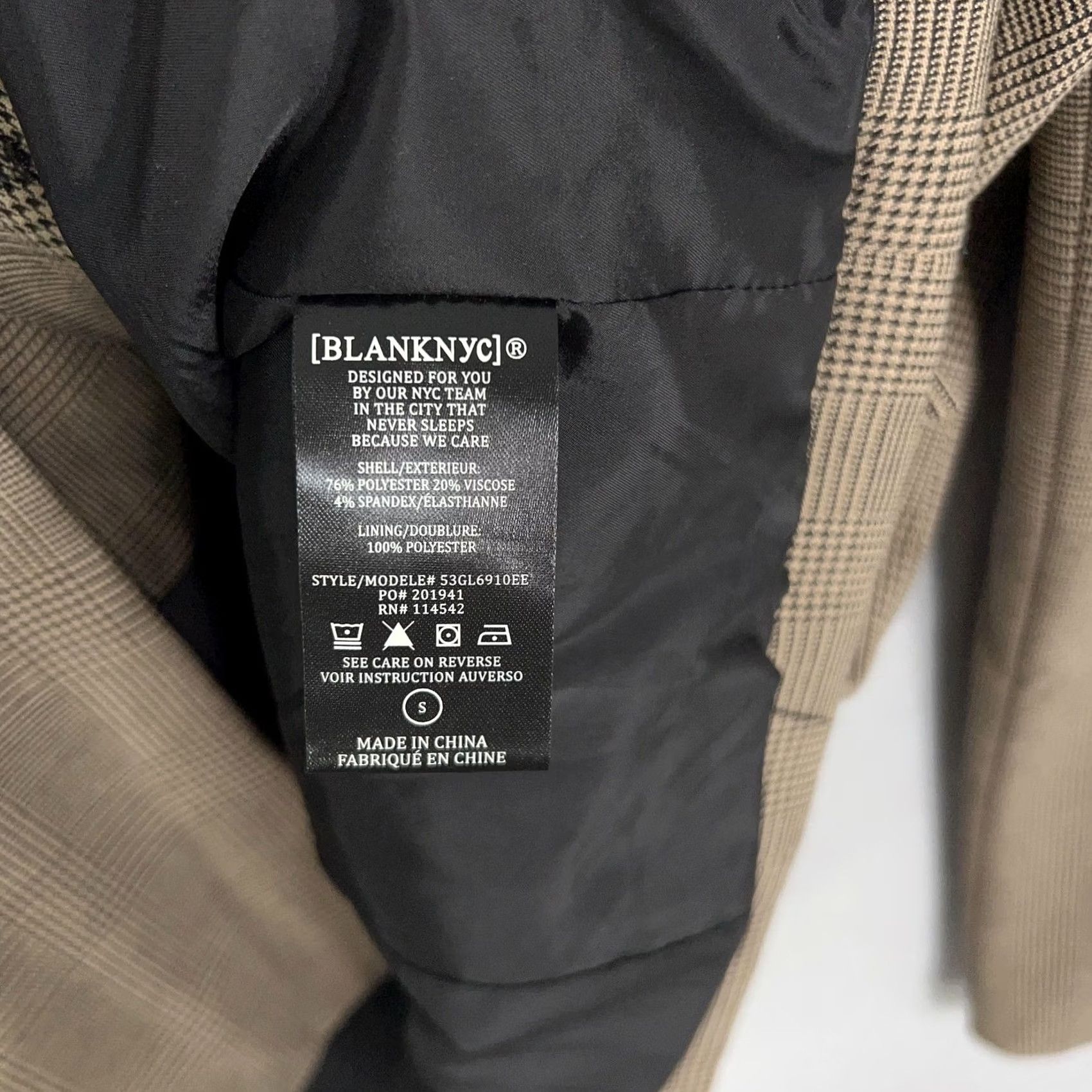Vintage BLANKNYC Blazer Jacket Womens Small Plaid Double Breasted Houndstooth Brown Notch Lapels Button Button Cuffs Lined Office Workwear Womens Small Blazer Size S / US 4 / IT 40 - 5 Thumbnail