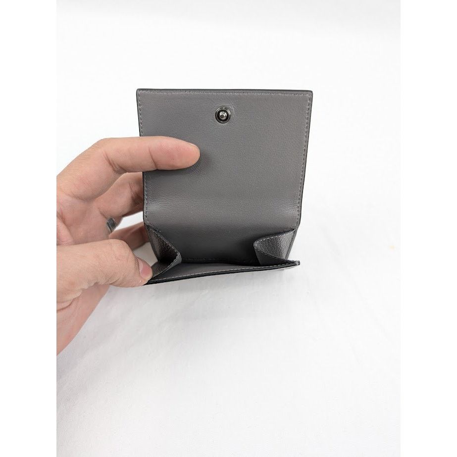 Balenciaga o1rshd1 Size: OS/ Tri-Fold Mini New Classic Wallet Dark Grey Size ONE SIZE - 10 Thumbnail