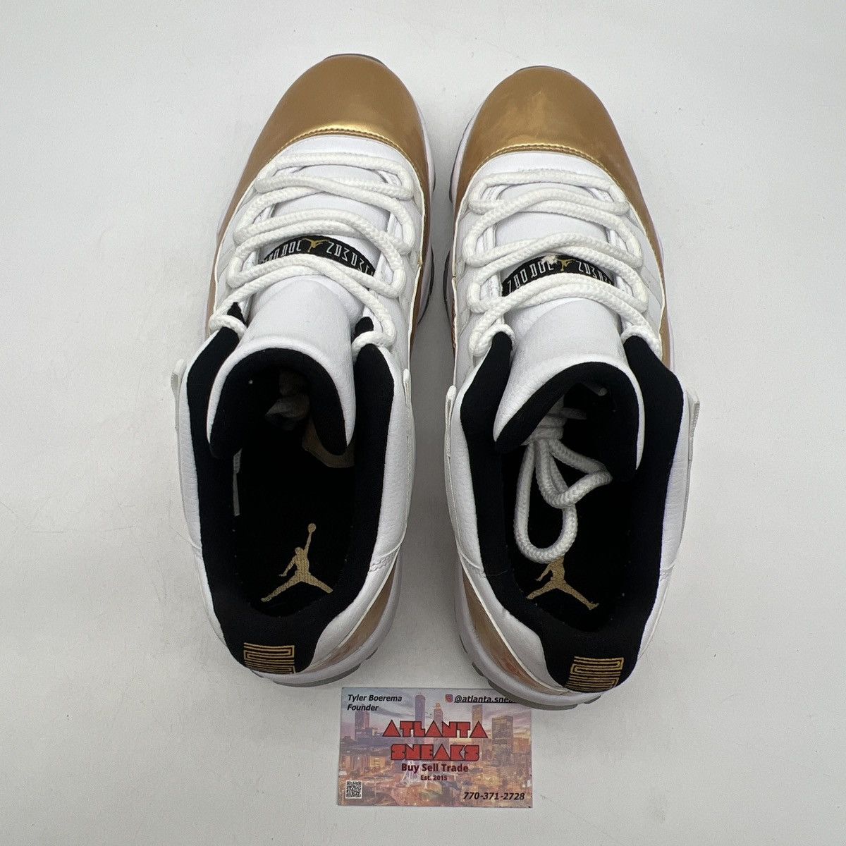 Jordan Brand Air Jordan 11 low closing moments Size US 10.5 / EU 43-44 - 6 Thumbnail