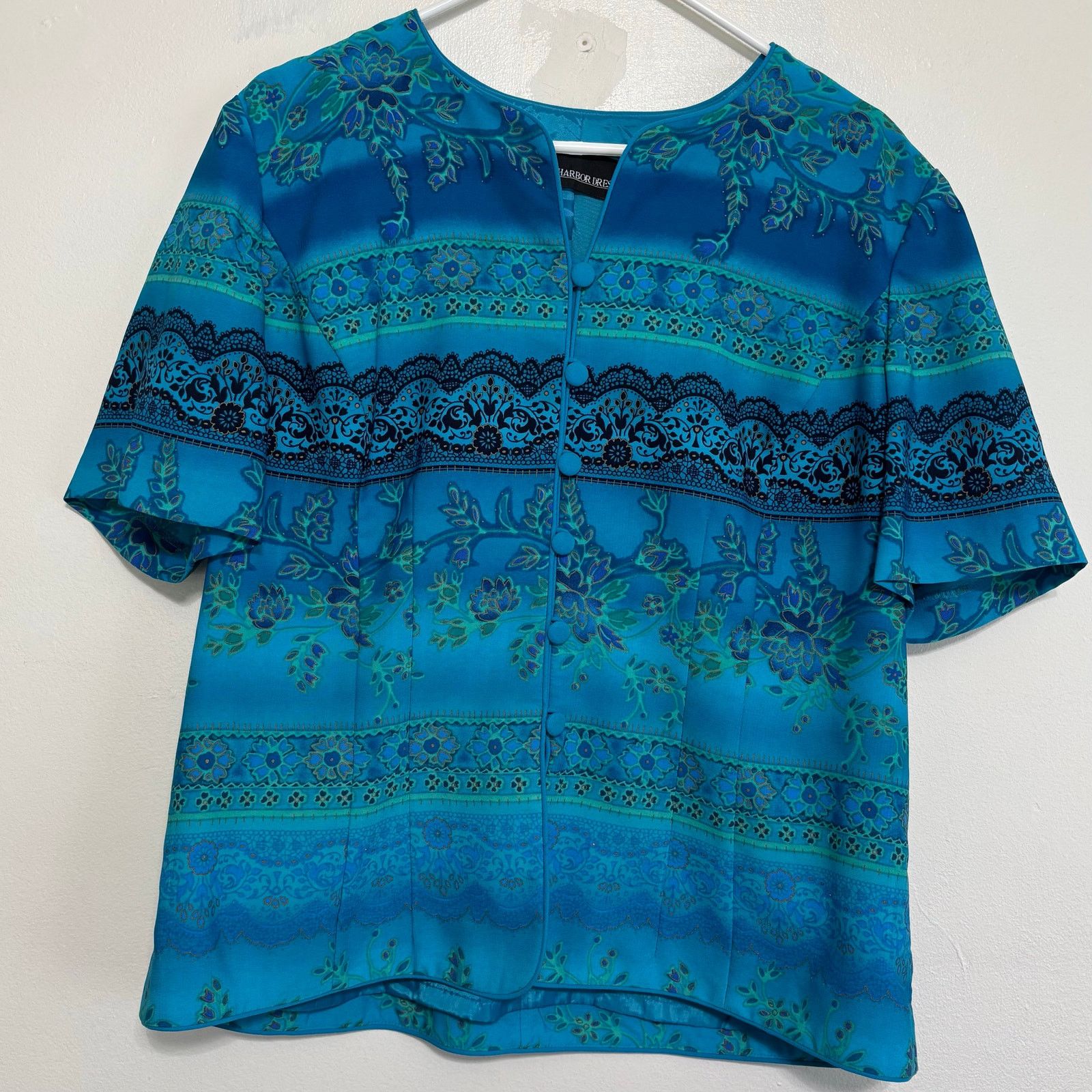 Other Sag Harbor Floral Button Down Blouse Size 14 Lined Size XL / US 12-14 / IT 48-50 - 1 Thumbnail