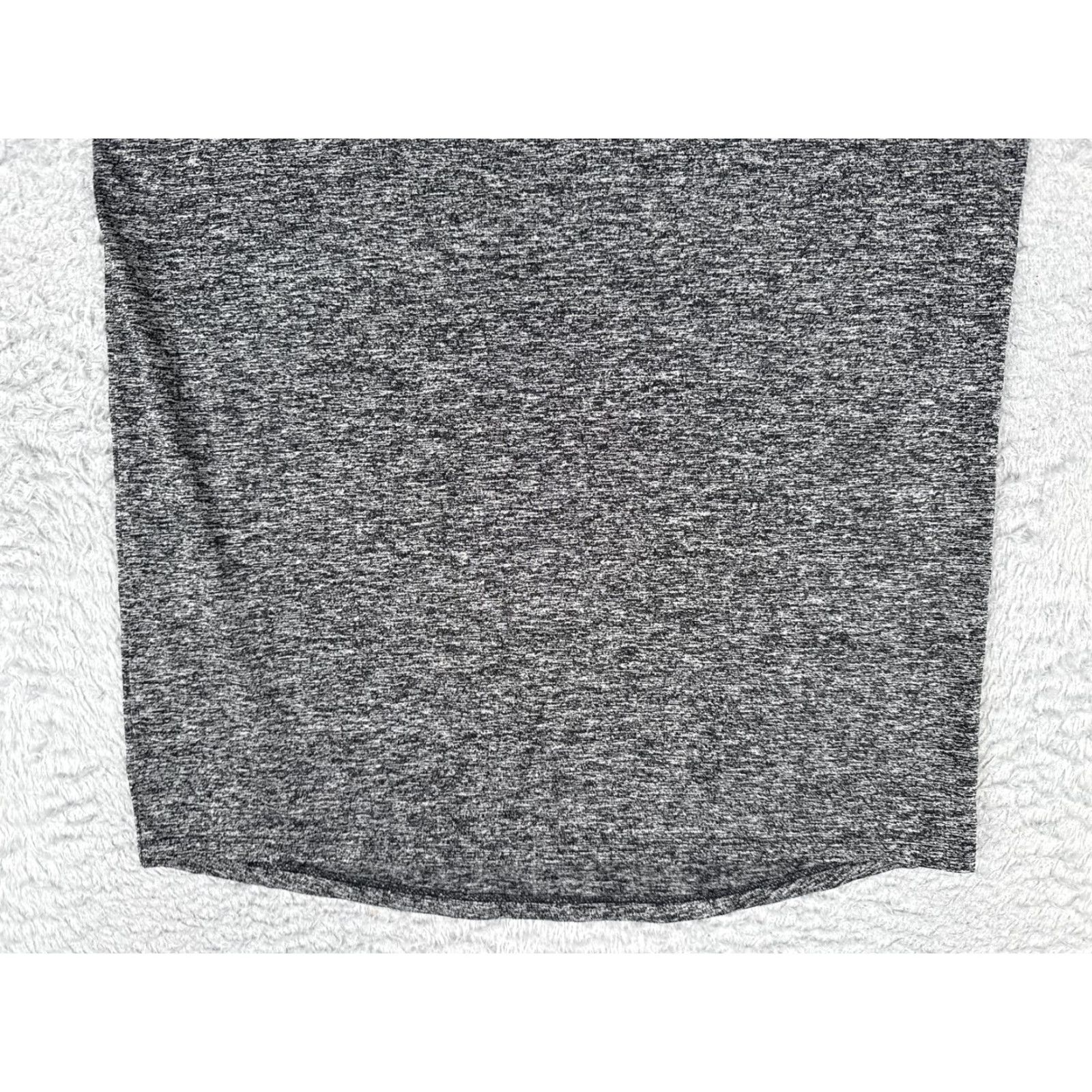 Under Armour Under Armour Shirt Mens Small Gray UA Tech Tee Short Sleeve Athletic Training Size US S / EU 44-46 / 1 - 5 Thumbnail