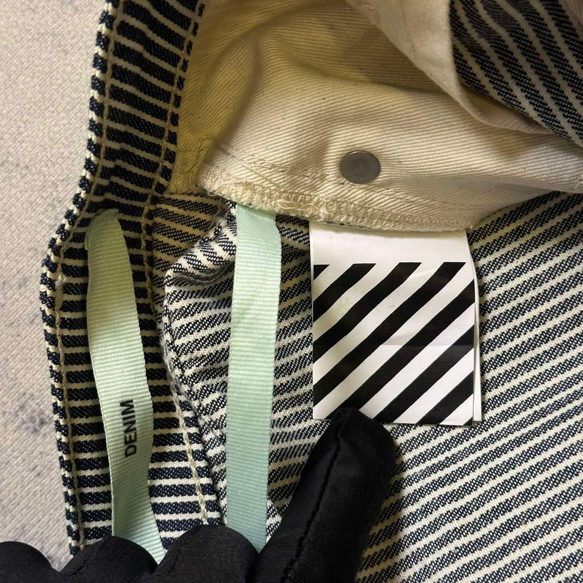Off-White × Virgil Abloh OFF WHITE DENIM PANTS Size US 26 / EU 42 - 7 Thumbnail