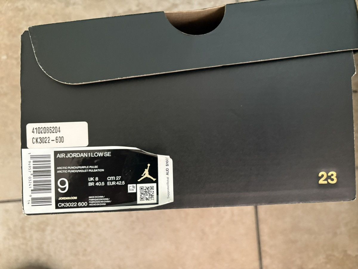 Jordan Brand Jordan 1 Low SE Arctic Punch Size US 9 / EU 42 - 6 Thumbnail