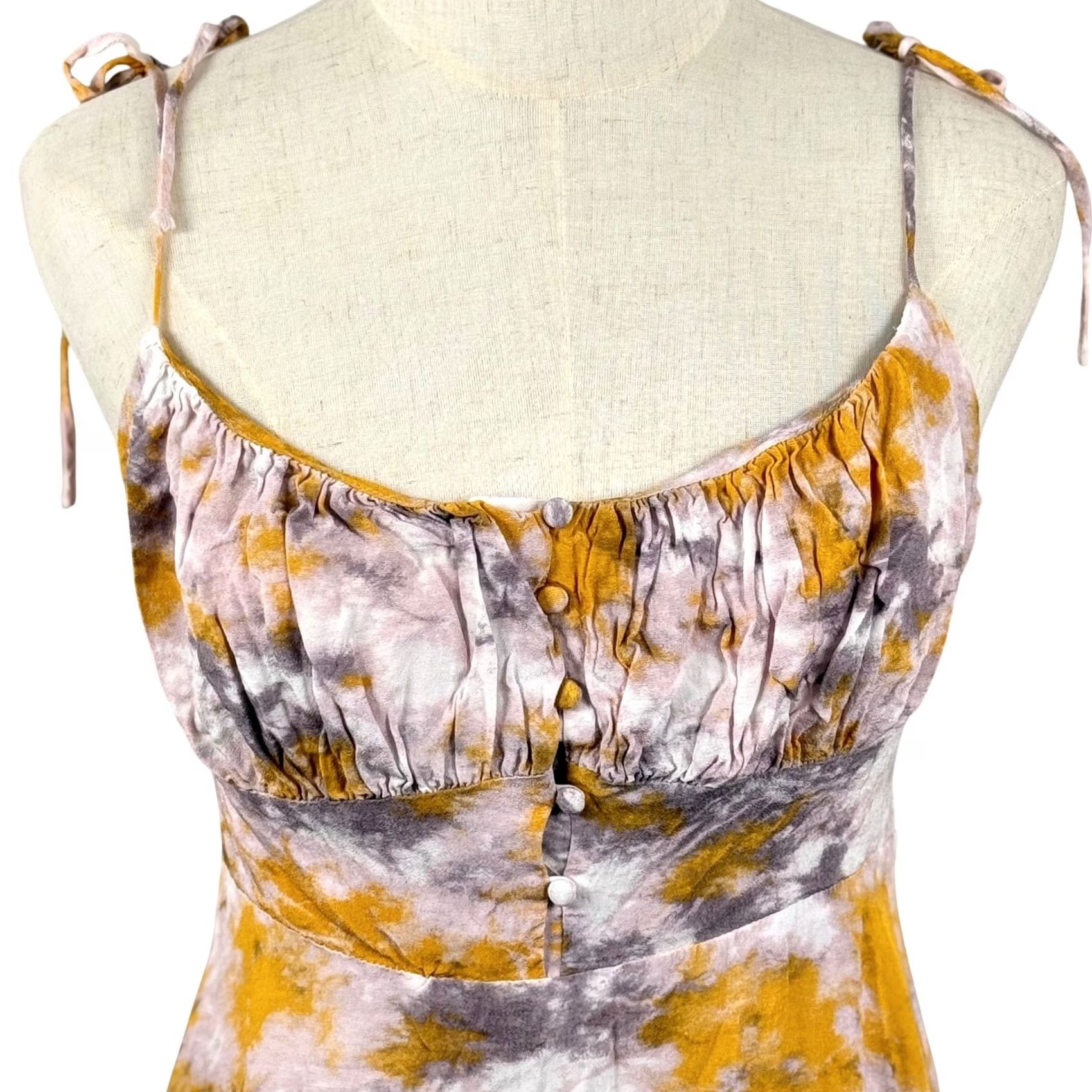 ASTR The Label VINTAGE Mon Cheri Dress M Mini Yellow Tie Dye Tie Shoulder Boho Cottagecore GUC Size M / US 6-8 / IT 42-44 - 2 Thumbnail