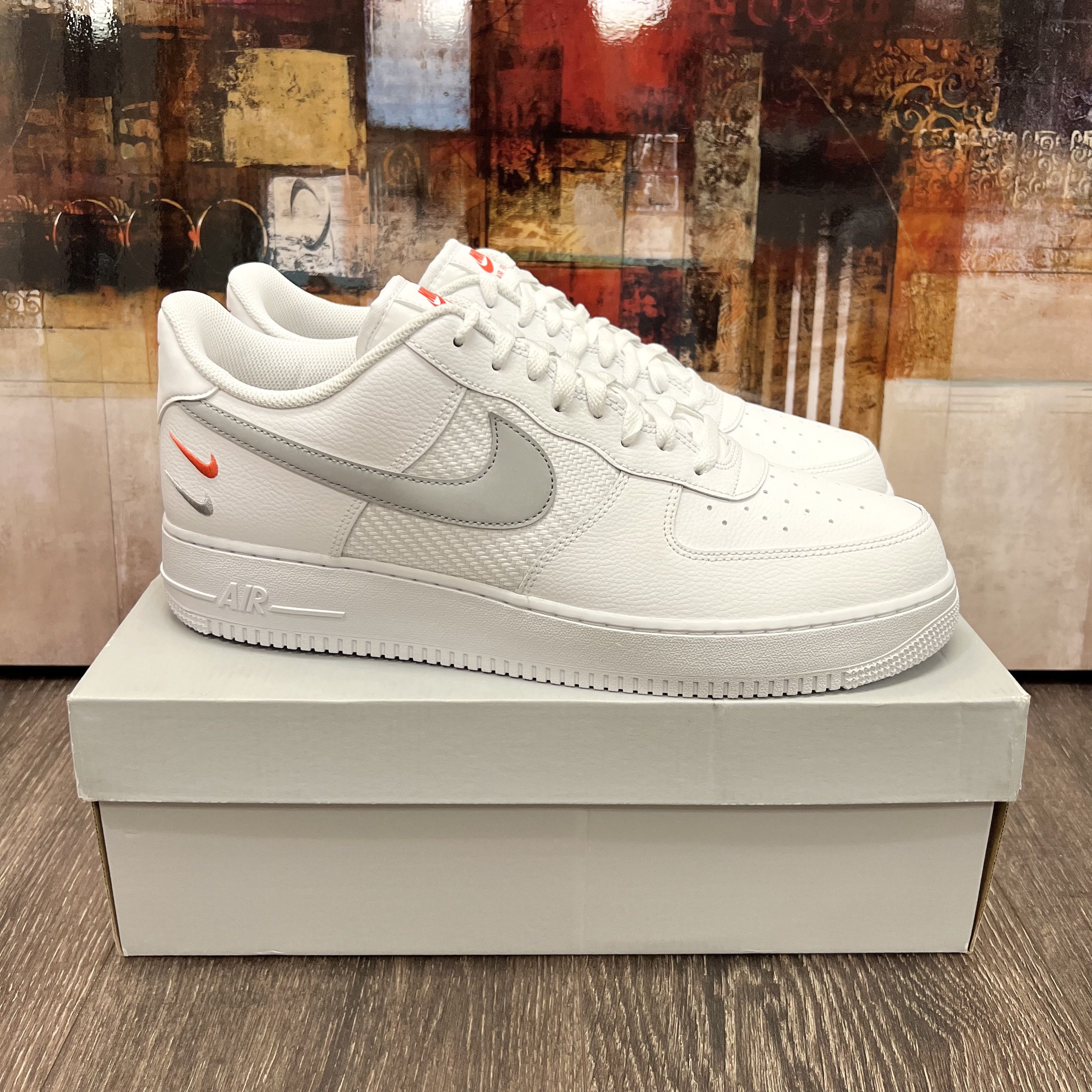 NIKE AIR FORCE 1 07 WHITE-WOLF GREY-PICANTE RED SZ 11 [FD0666-100]