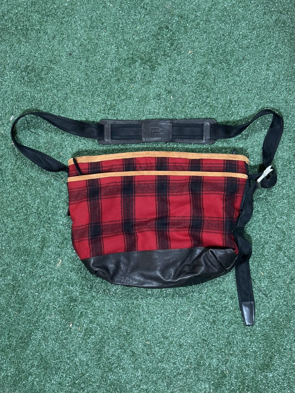 Pendleton Pendleton Plaid Messenger Bag Size ONE SIZE - 1 Thumbnail