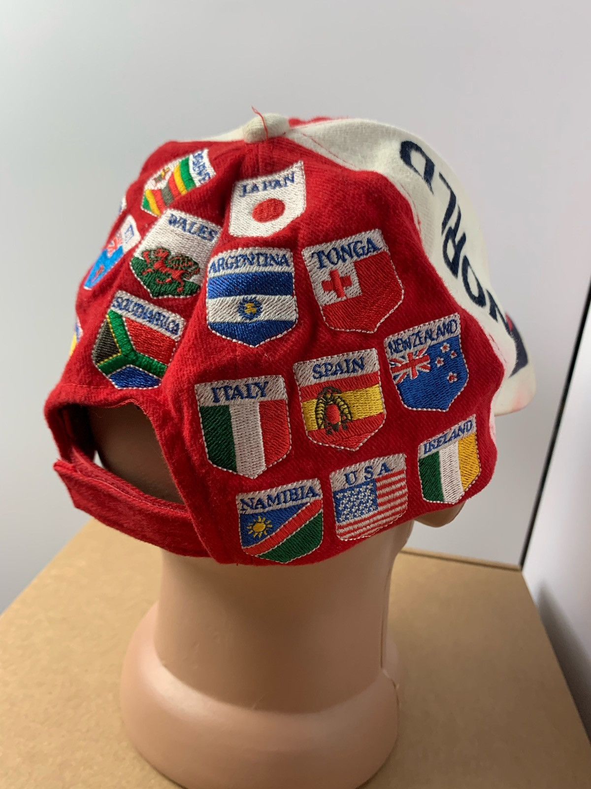 Vintage England interesting rugby cap Vintage worldwide Size ONE SIZE - 2 Thumbnail