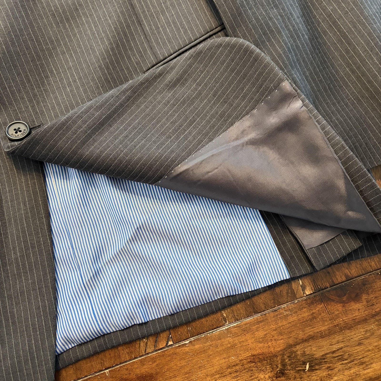 Tommy Hilfiger Tommy Hilfiger Suit Jacket 42S Pinstripe Wool Blazer Short Size 42S - 6 Thumbnail