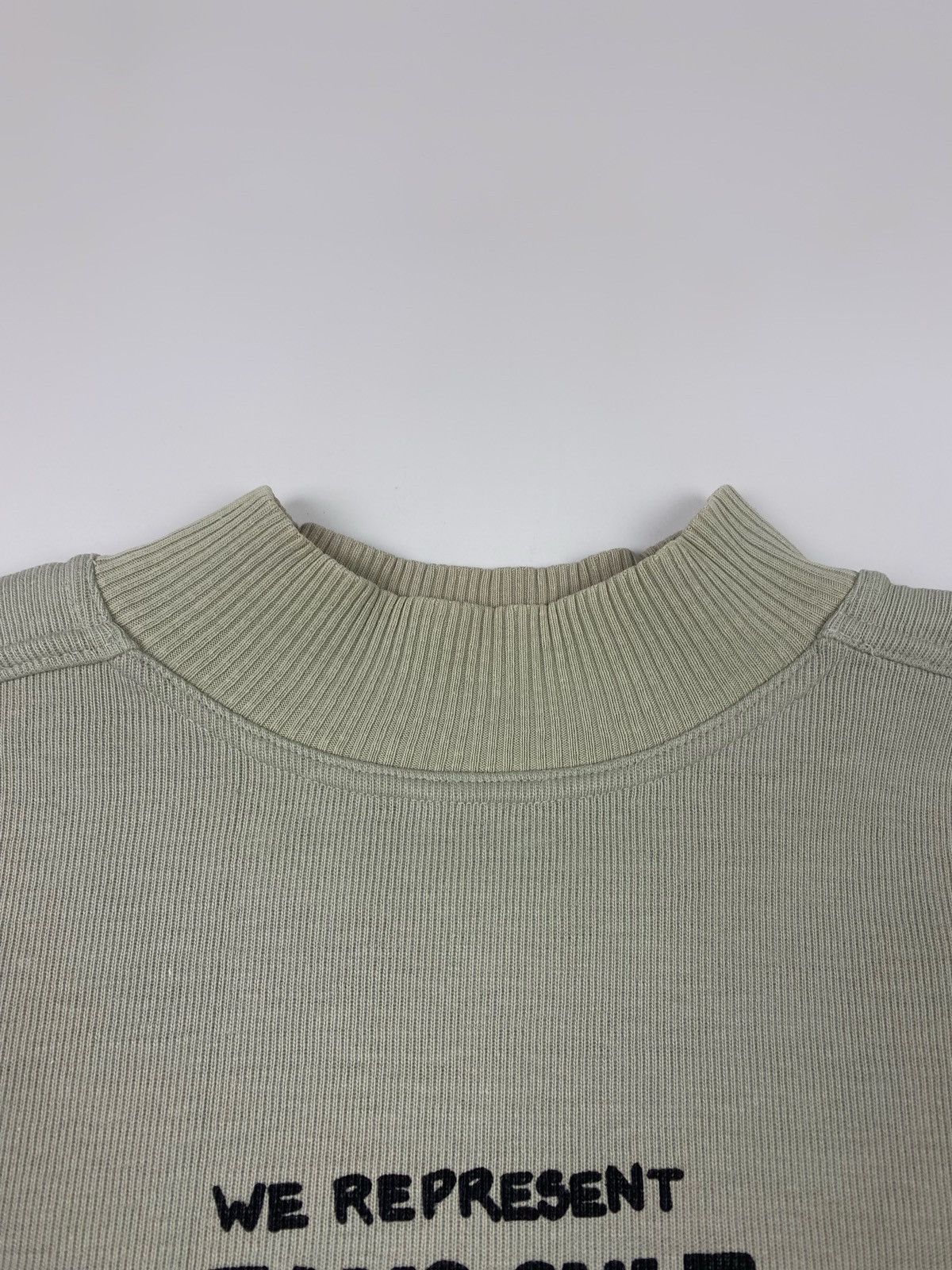 Levi's × Levi's Vintage Clothing × Vintage 1990’s Vintage Levi’s Boxy Sweatshirt Size US M / EU 48-50 / 2 - 5 Thumbnail