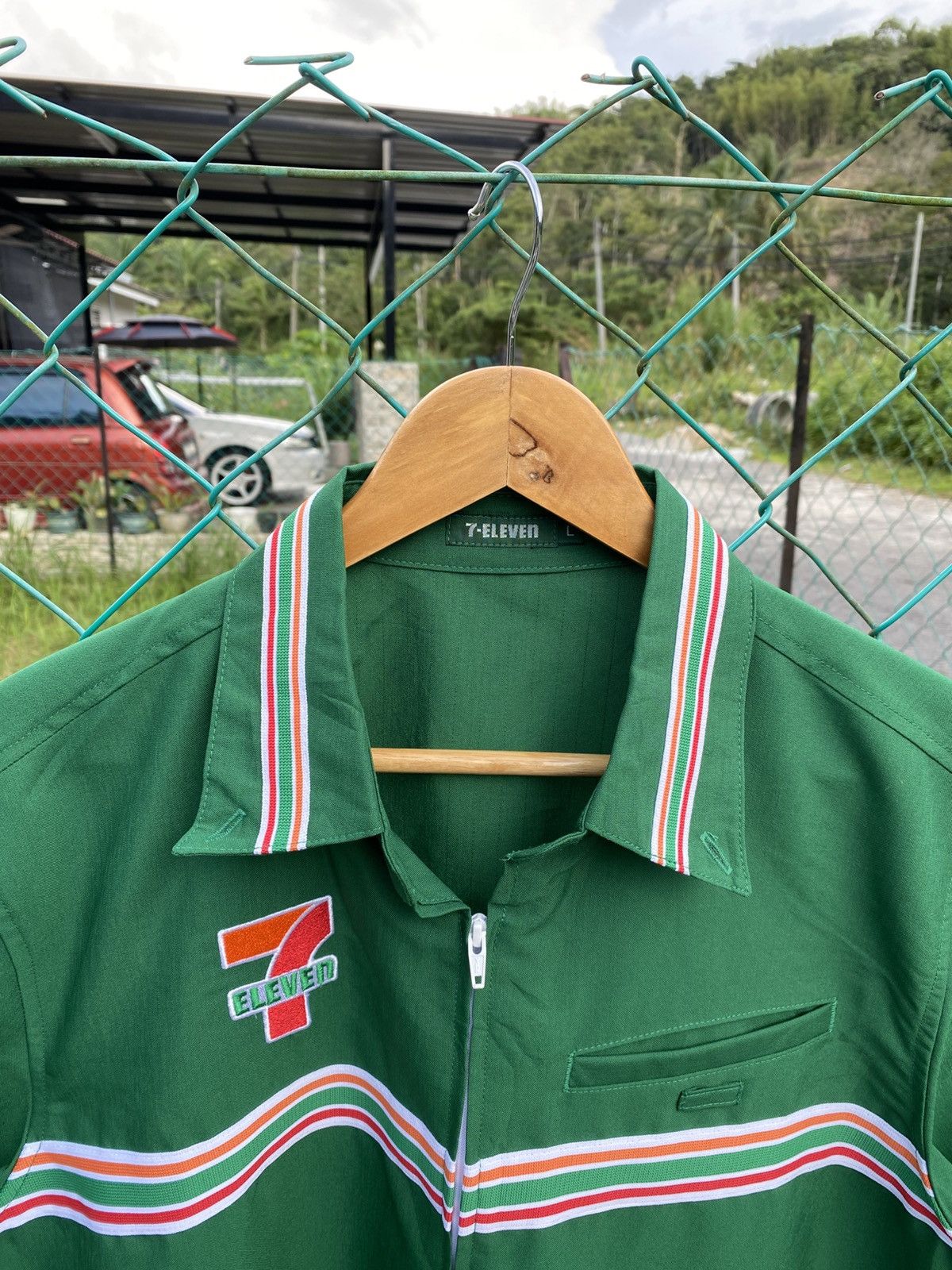 Japanese Brand Vintage 7-eleven woven spellout workshirt uniform Size US L / EU 52-54 / 3 - 3 Thumbnail