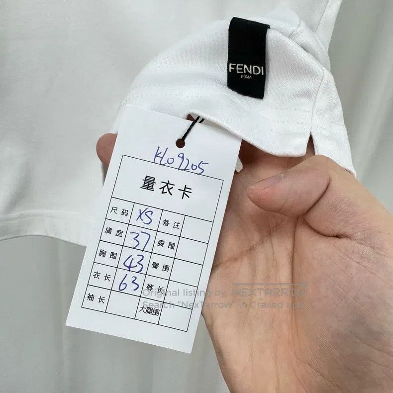 Fendi Fendi Embroidered Letter Short Sleeve Size US XS / EU 42 / 0 - 7 Thumbnail
