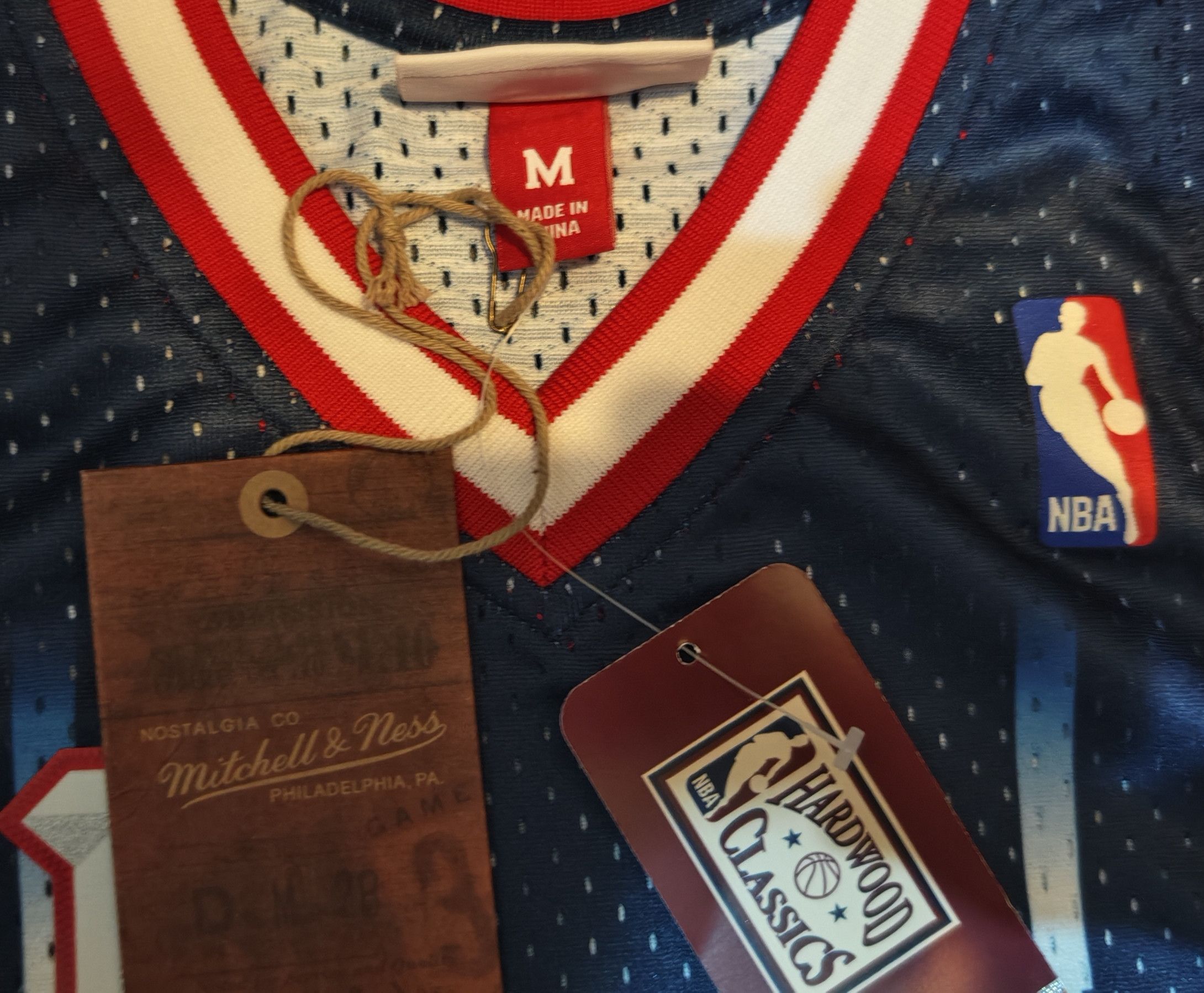Mitchell & Ness Houston Rockets Mitchell & Ness Yao Ming NBA jersey Size US M / EU 48-50 / 2 - 4 Thumbnail