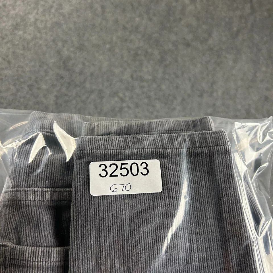 Banana Republic Banana Republic Pants Womens 25 Regular Corduroy Cotton Size 25" / US 0 / IT 36 - 7 Thumbnail