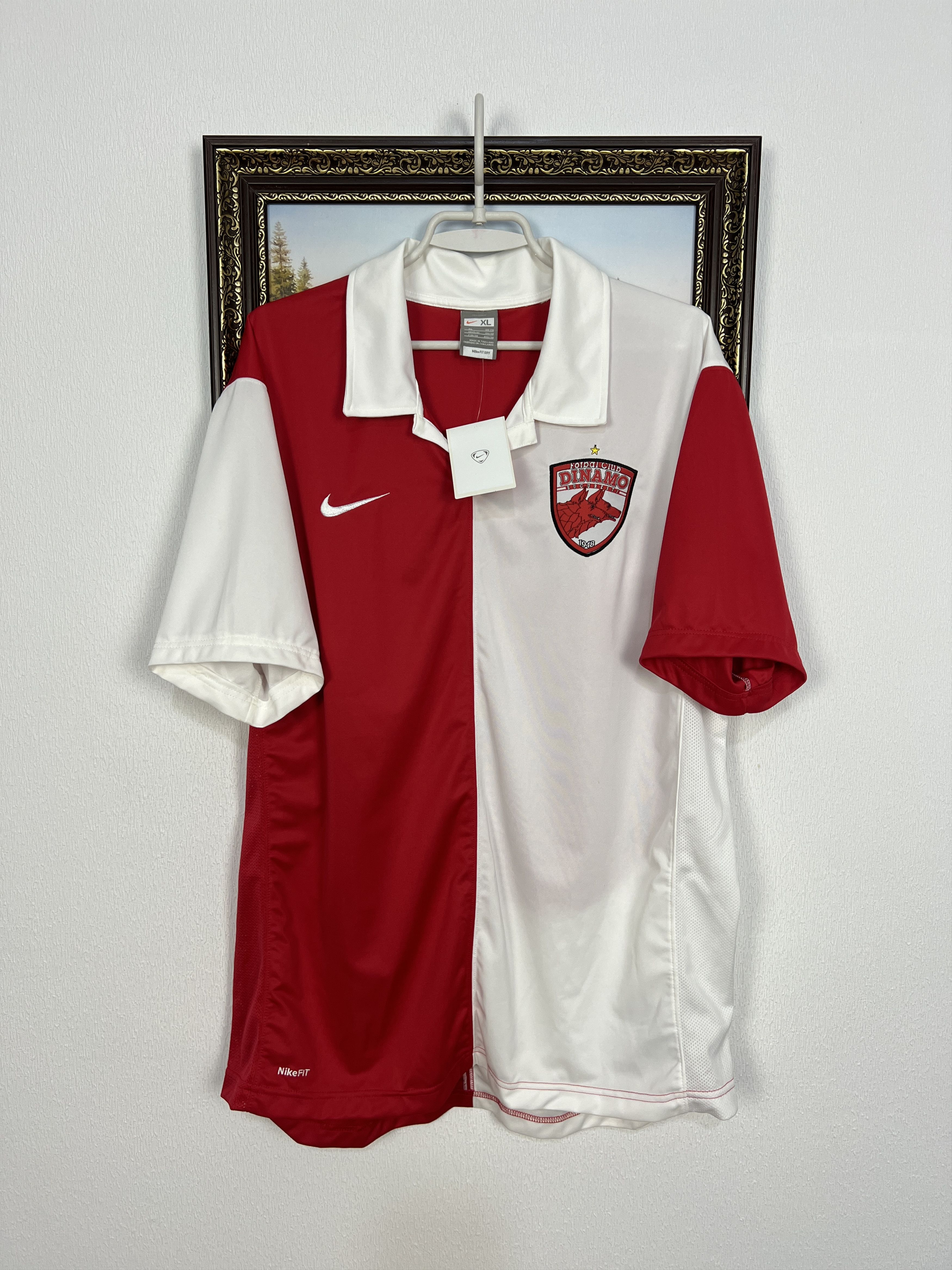 Nike Dynamo Bucharest Home football shirt 2008 Soccer Nike Jersey Size US XL / EU 56 / 4 - 1 Thumbnail