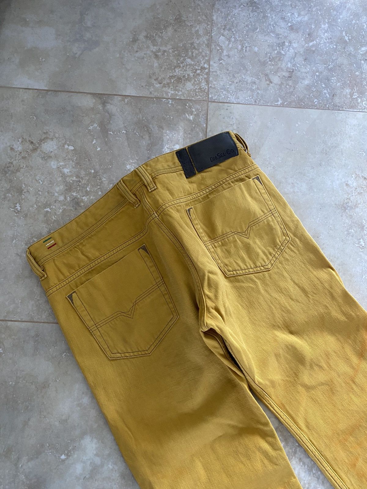 Diesel Vintage Diesel Yellow Jeans Flared Washed Limited Japanese Size US 36 / EU 52 - 3 Thumbnail