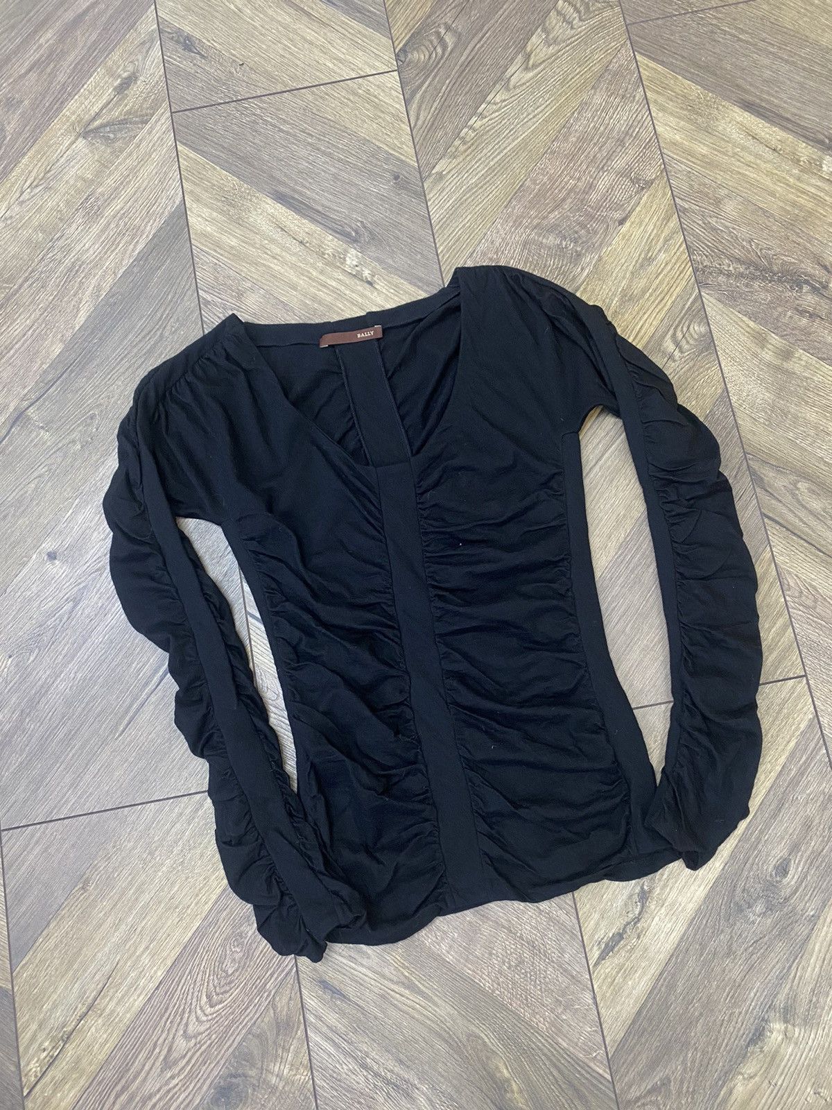 Bally × Designer × Vintage Vintage Bally Black Ruched Fitted Blouse long sleeve Size M / US 6-8 / IT 42-44 - 4 Thumbnail