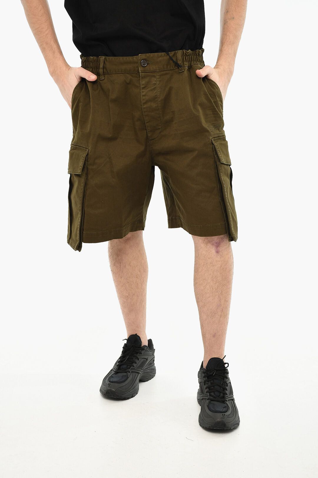 Dsquared2 Cargo Shorts With Maxi Pockets Size US 31 - 1 Thumbnail