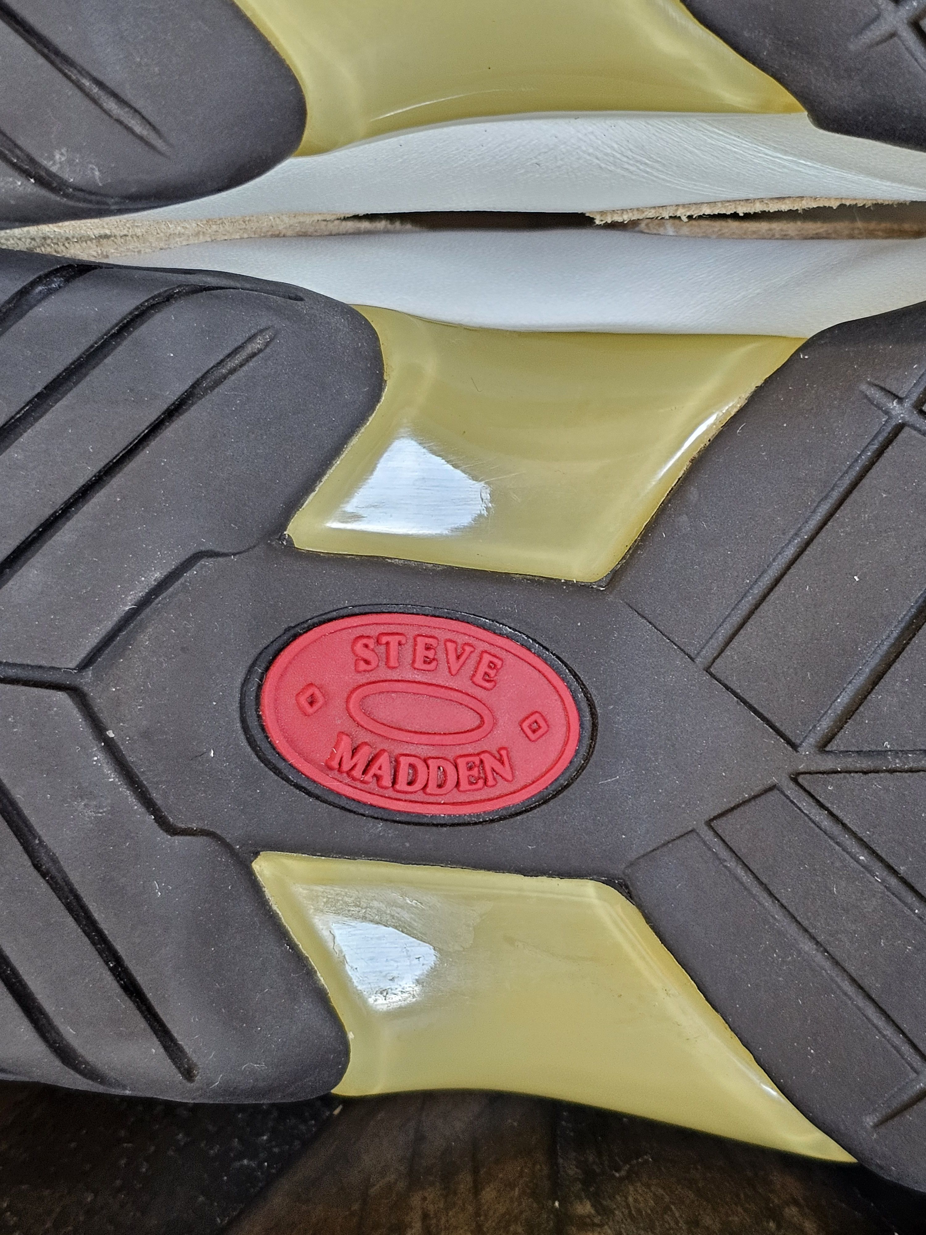Steve Madden Steve Madden Y2K Vintage Leather & Suede Sneakers, Rare EUC! Size US 9.5 / EU 42-43 - 8 Thumbnail
