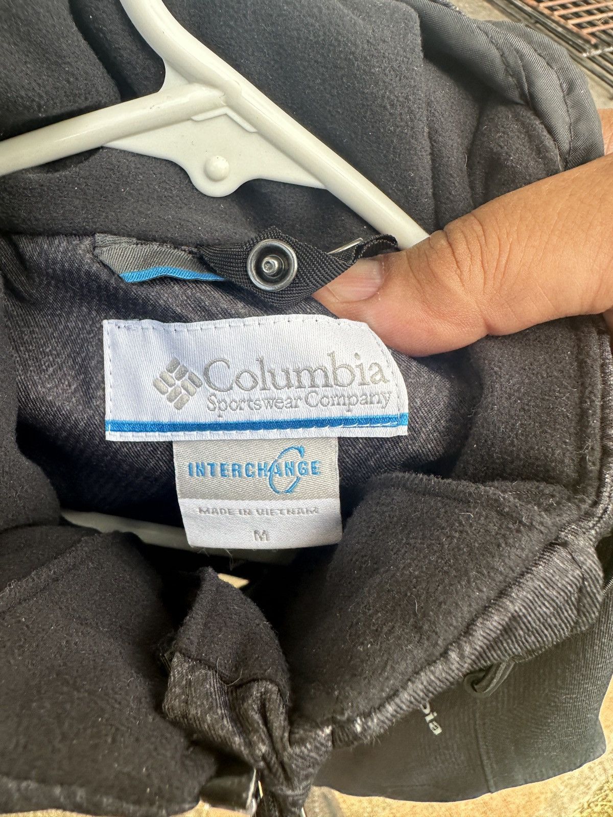 Columbia PreOwned Columbia Hoodie Jacket Black Women's Medium Size M / US 6-8 / IT 42-44 - 4 Thumbnail
