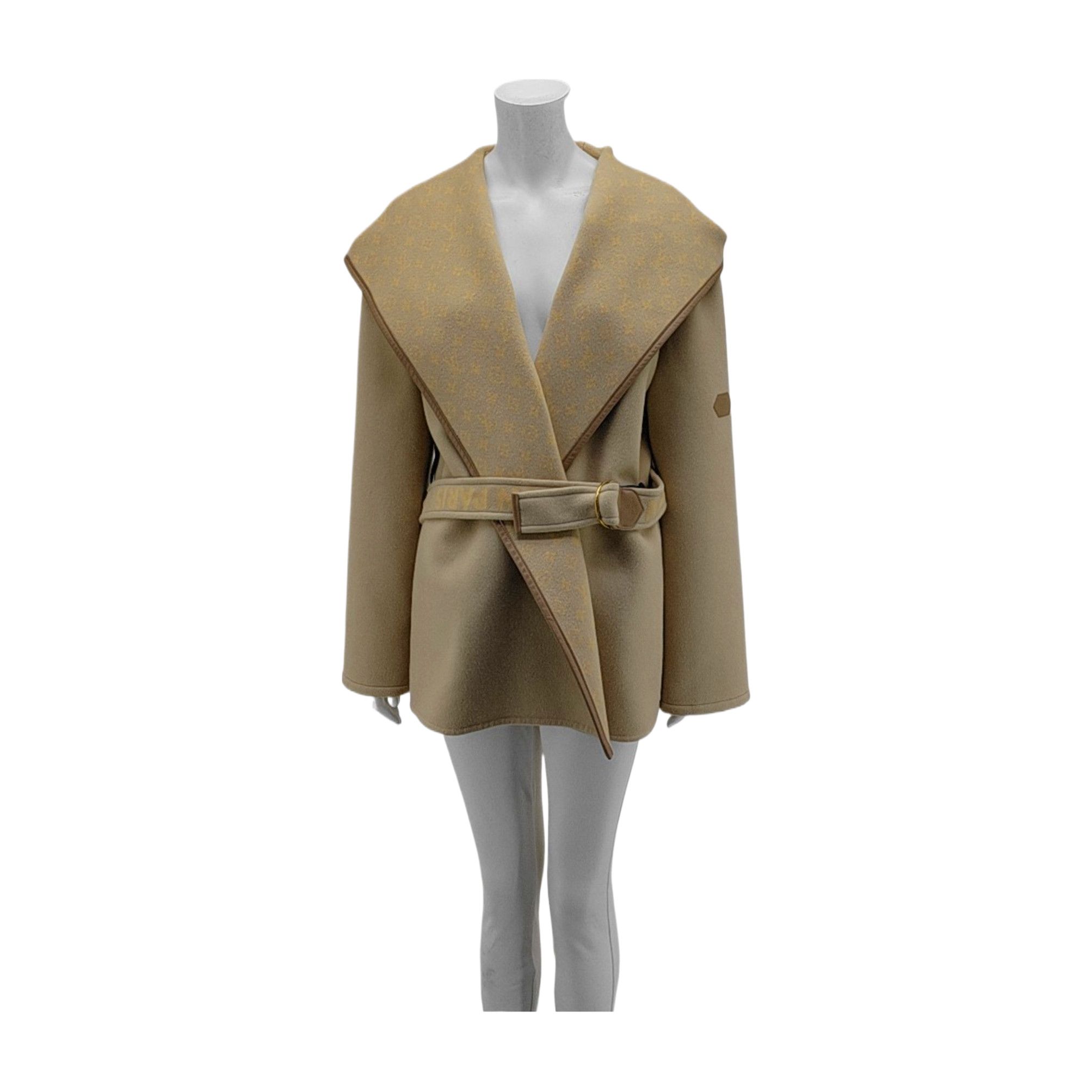 Louis Vuitton Louis Vuitton Monogram Hooded Coat Size 42 Size M / US 6-8 / IT 42-44 - 1 Thumbnail