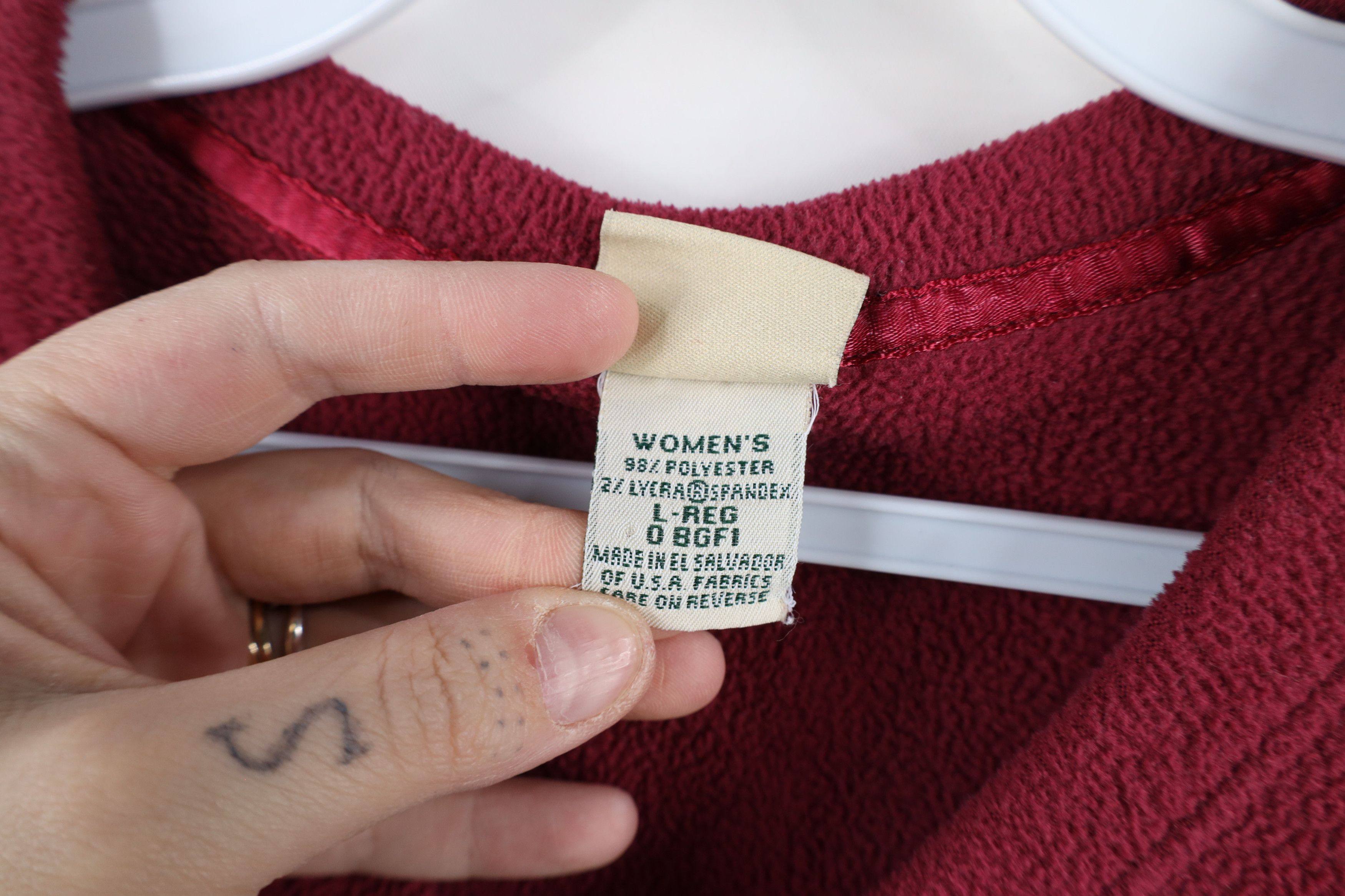 L.L. Bean × Vintage Vintage LL Bean Blank Fleece V-Neck Sweater Berry Red Size L / US 10 / IT 46 - 8 Thumbnail