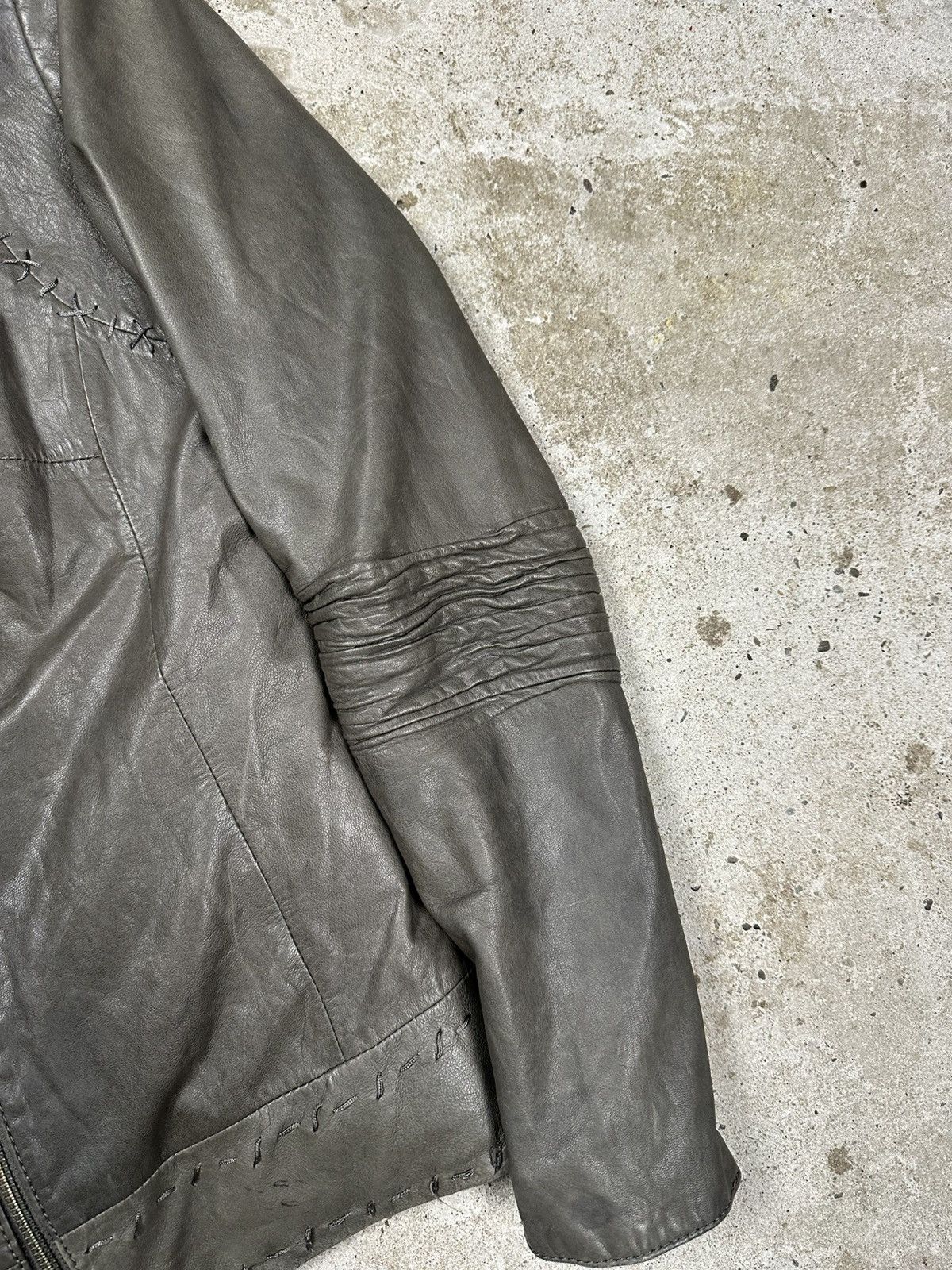 Japanese Brand Vintage Y2K Gray Genuine Leather Biker Moto Style Jacket Size XS / US 0-2 / IT 36-38 - 6 Thumbnail