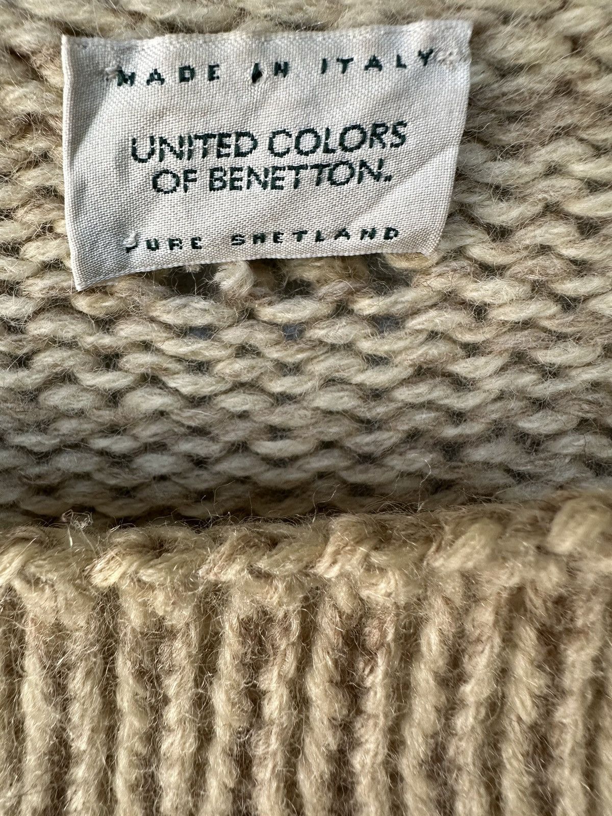 20471120 DISTRESSED knitwear "United Colors Of Benetton" Grunge STYLE Size US M / EU 48-50 / 2 - 8 Thumbnail
